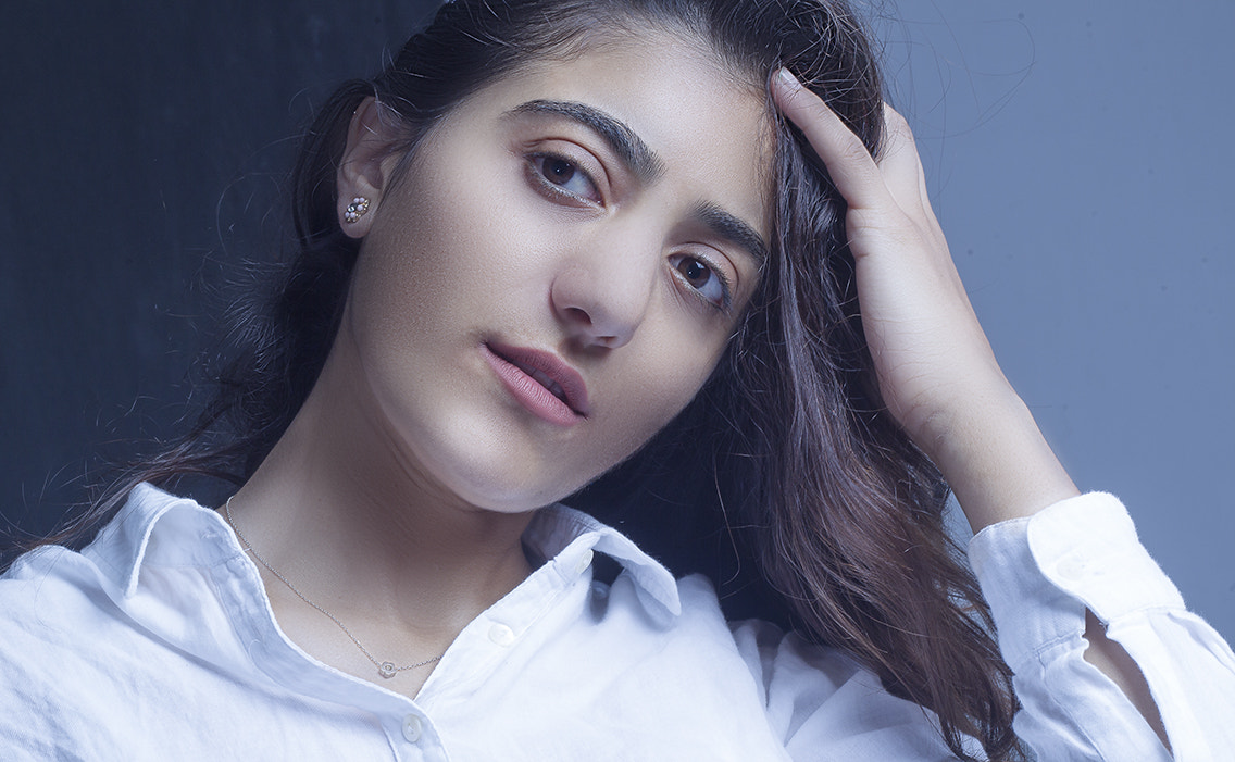 Canon EOS-1D Mark IV sample photo. Model: liana photography