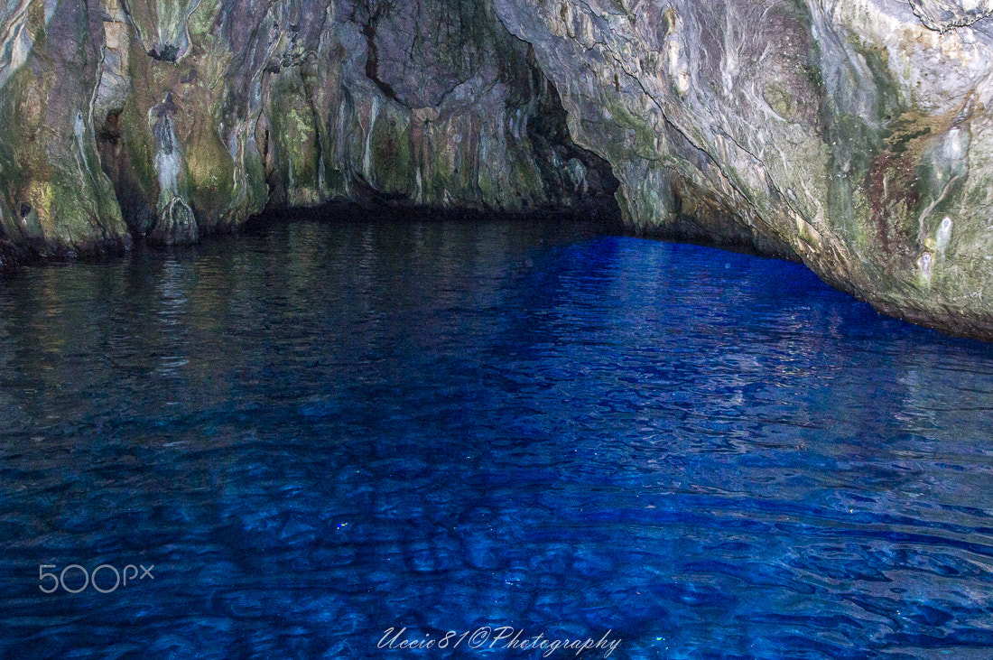 Sony Alpha DSLR-A580 + Tamron SP 24-70mm F2.8 Di VC USD sample photo. Grotta azzurra -  palinuro photography
