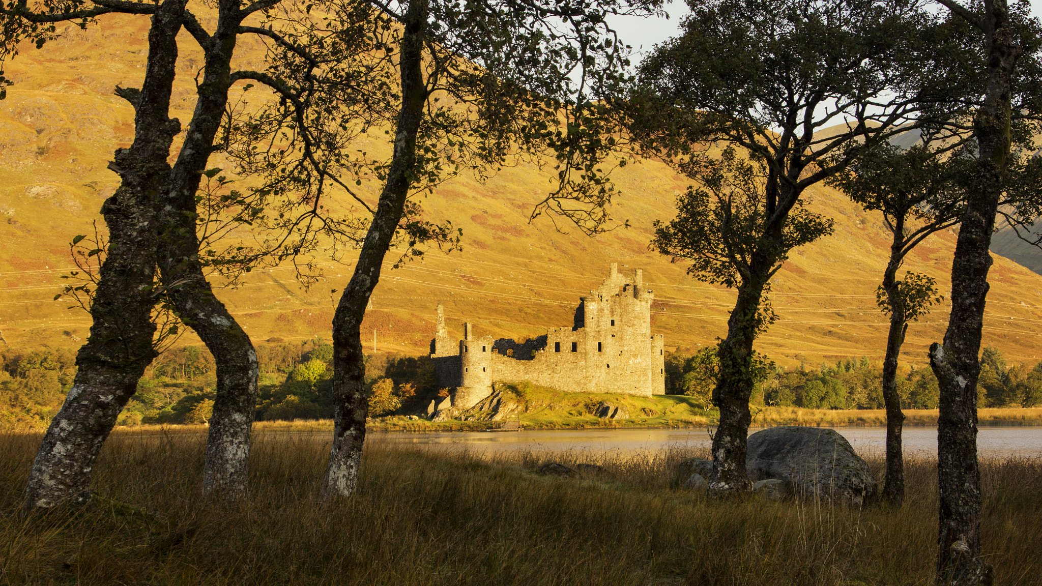 Sony Alpha NEX-7 + Tamron 18-270mm F3.5-6.3 Di II PZD sample photo. Kilchurn castle photography