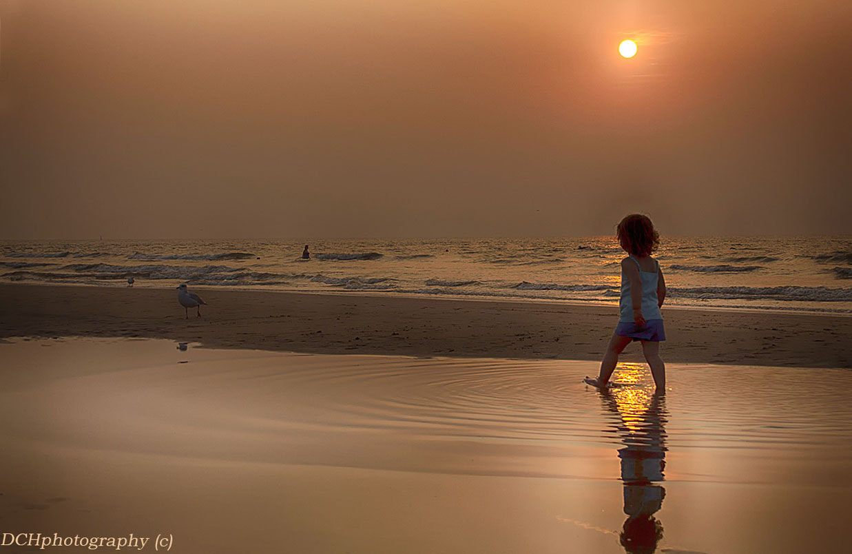 Sigma 18-200mm f/3.5-6.3 DC OS sample photo. Sunshine girl photography