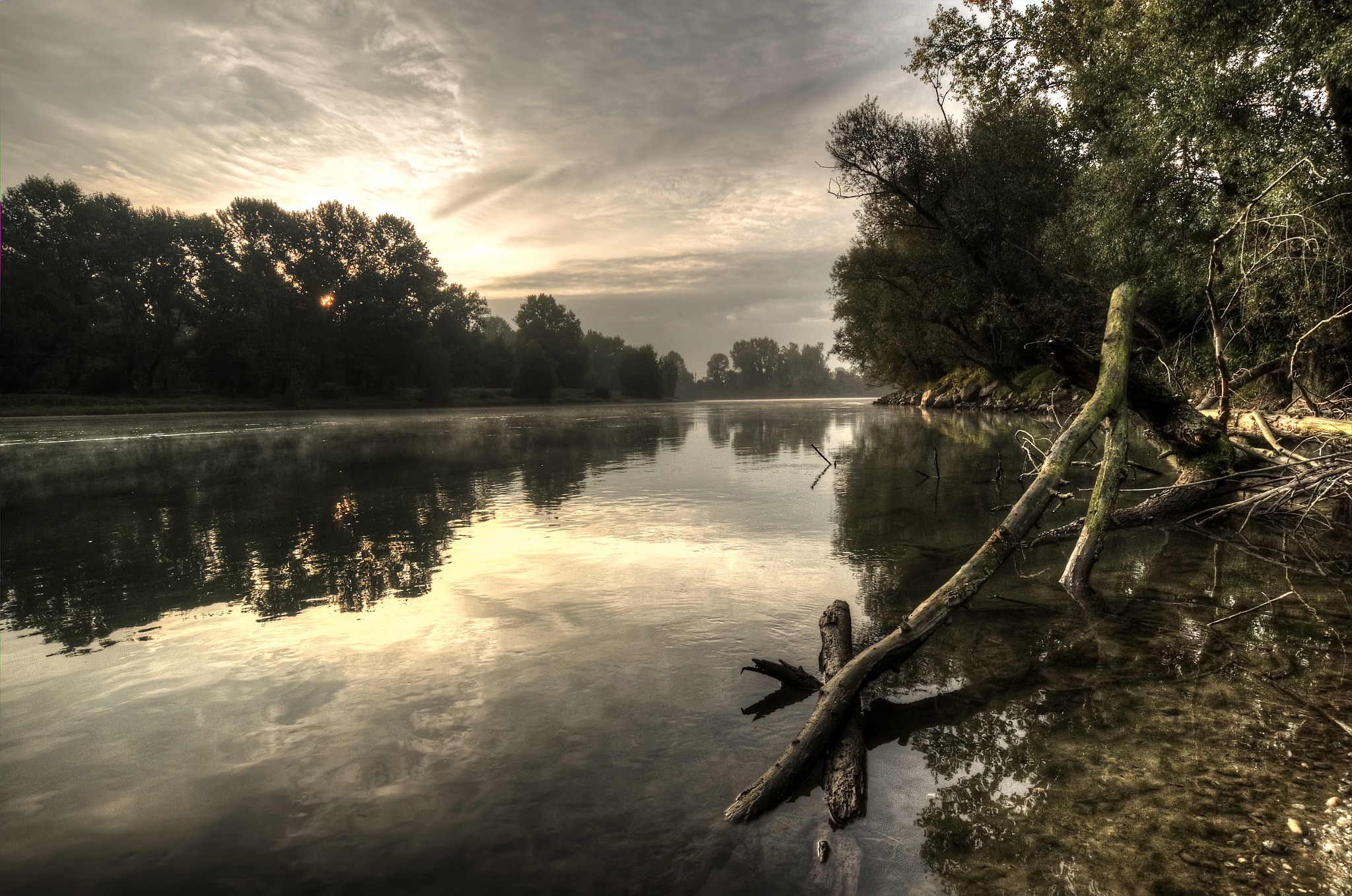 Nikon D5100 + Sigma 10-20mm F3.5 EX DC HSM sample photo. Strange mood photography
