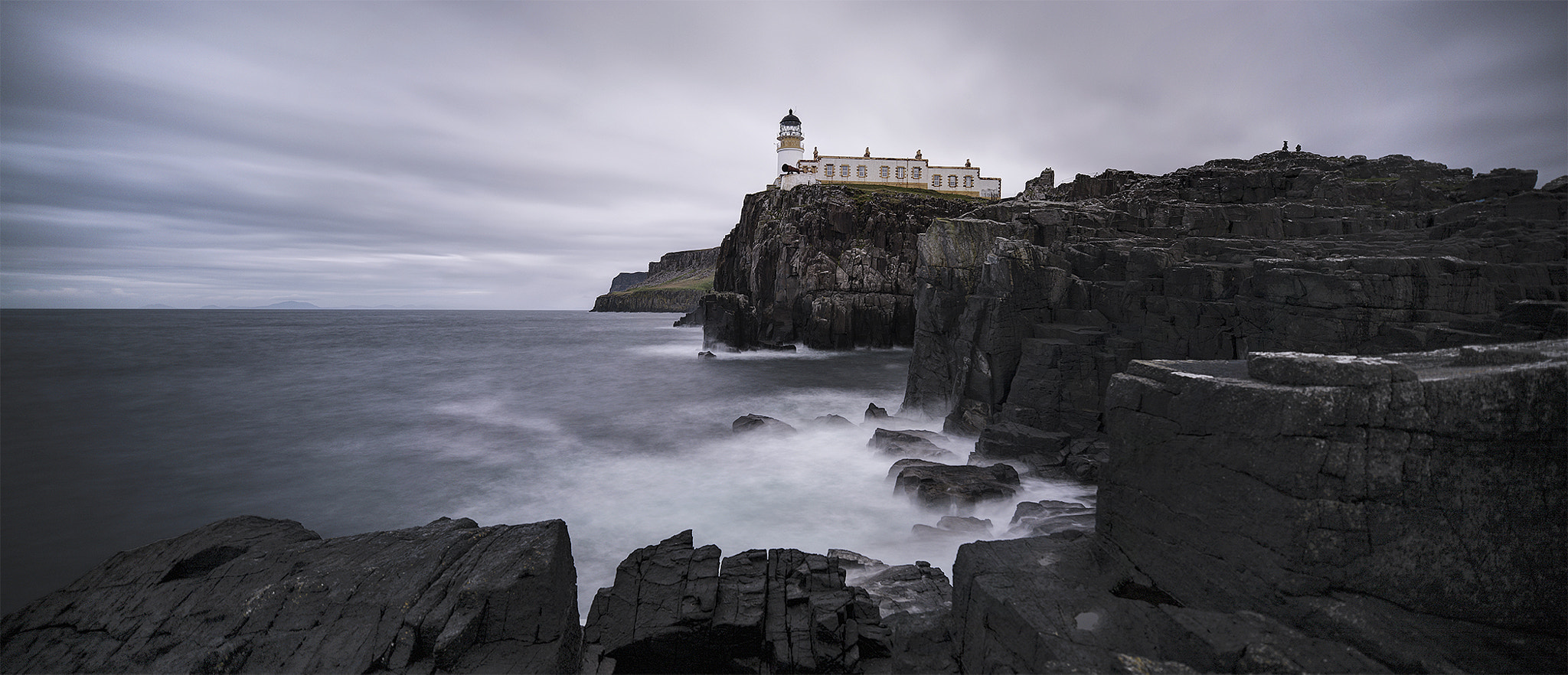 Canon EOS-1Ds Mark III + Canon TS-E 24.0mm f/3.5 L II sample photo. Neist point photography