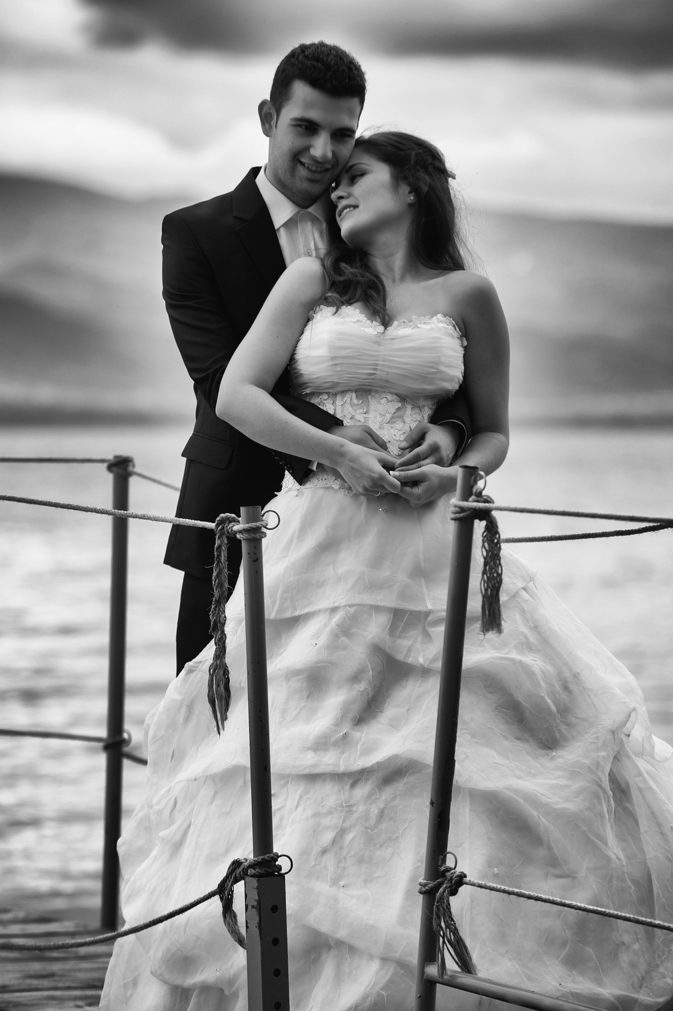 Sigma 70-200mm F2.8 EX DG OS HSM sample photo. Love in the dock! photography