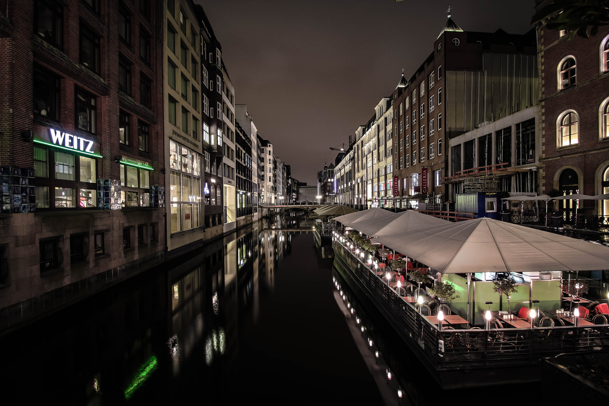 Sigma 10-20mm F3.5 EX DC HSM sample photo. Hamburg alster photography