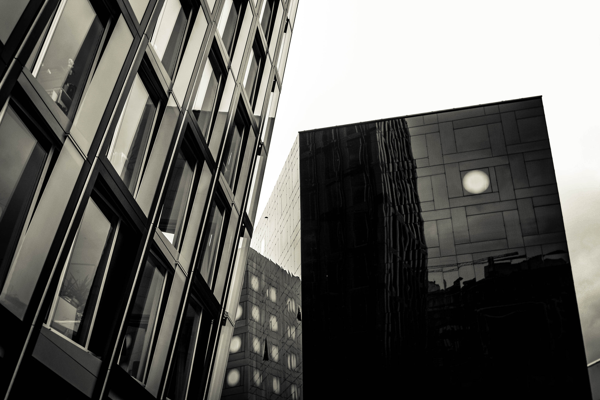 Sigma 10-20mm F3.5 EX DC HSM sample photo. Hamburg photography