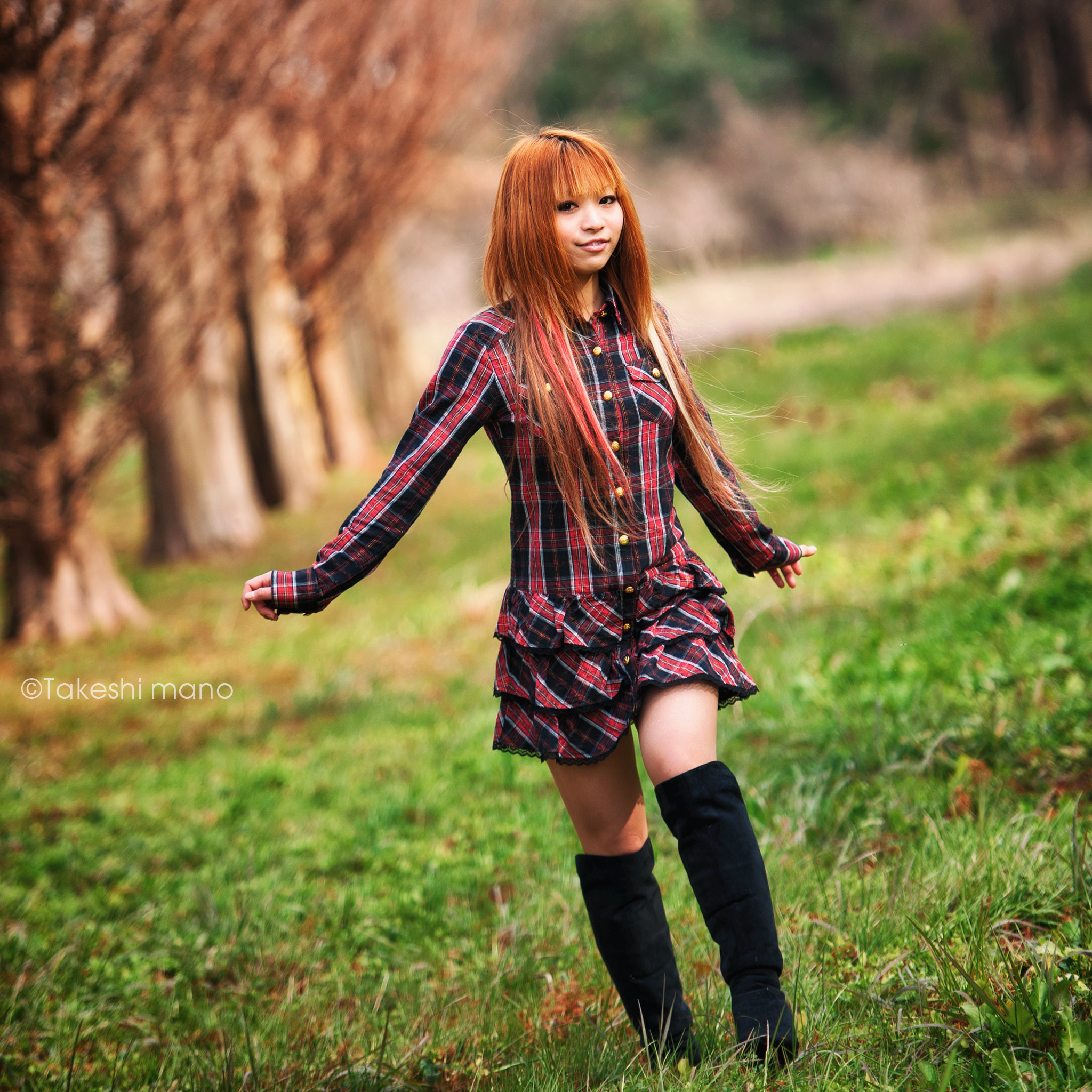 Nikon D3 sample photo. 抜き足、差し足… photography