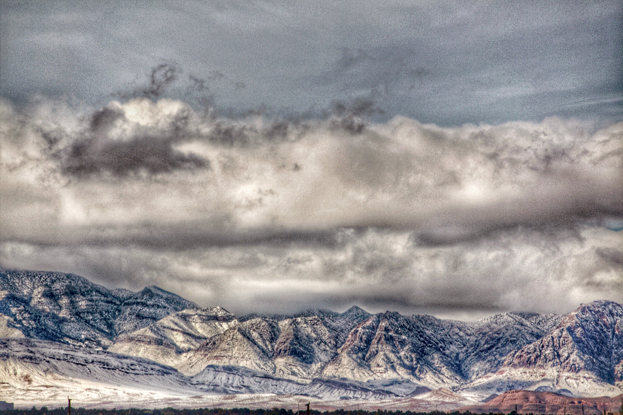 Canon EF-S 55-250mm F4-5.6 IS sample photo. Snowy desert mountains photography