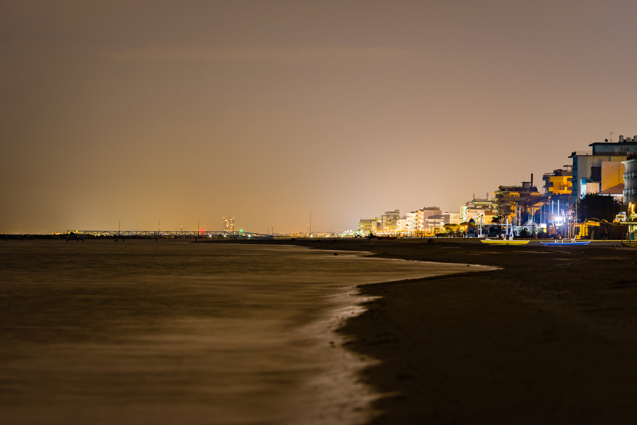 Pentax D FA* 70-200mm F2.8ED DC AW sample photo. Die nacht zum tag gemacht photography