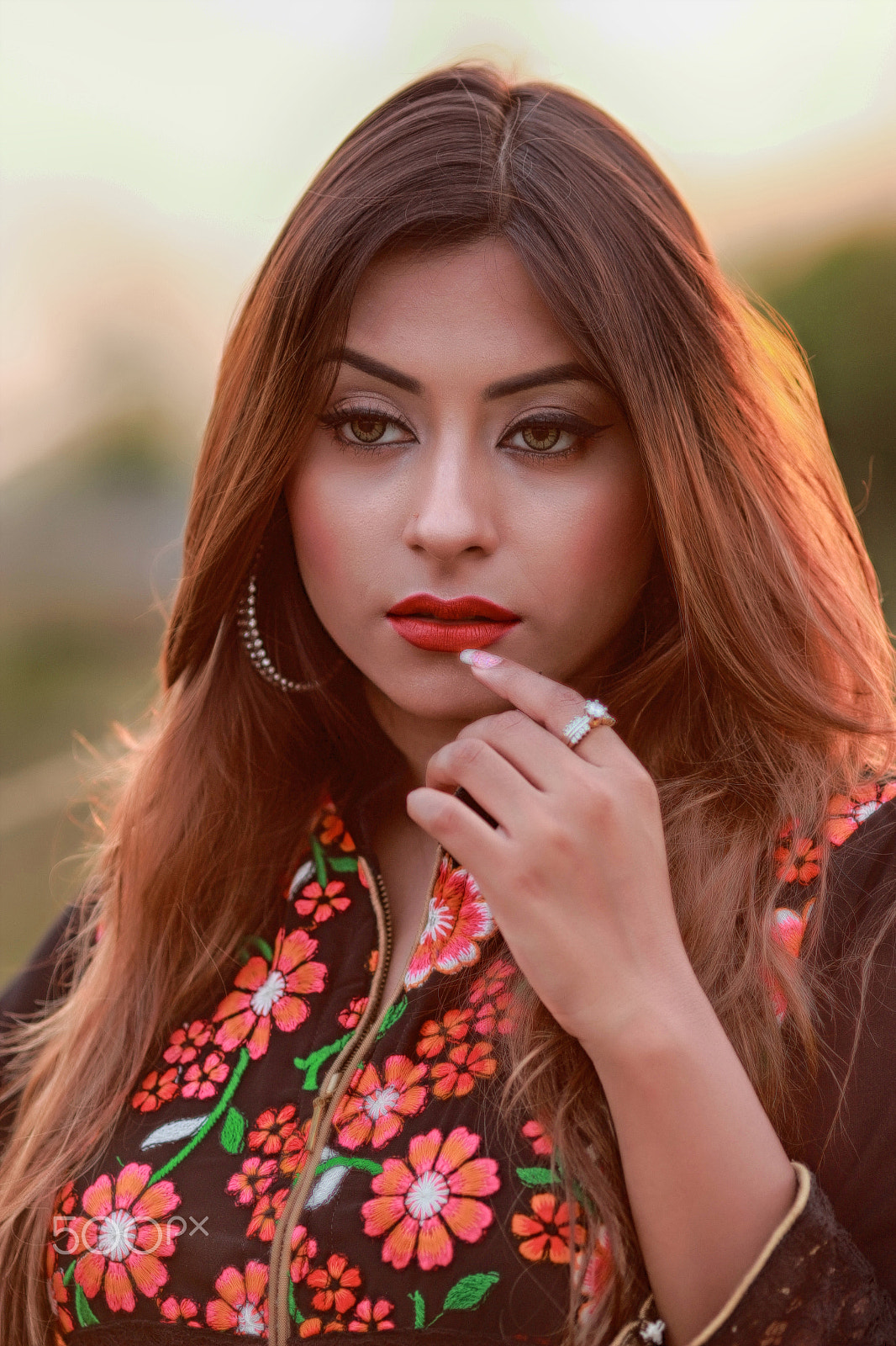 Canon EOS 650D (EOS Rebel T4i / EOS Kiss X6i) + Canon EF 135mm F2L USM sample photo. Model:faria afrin photography