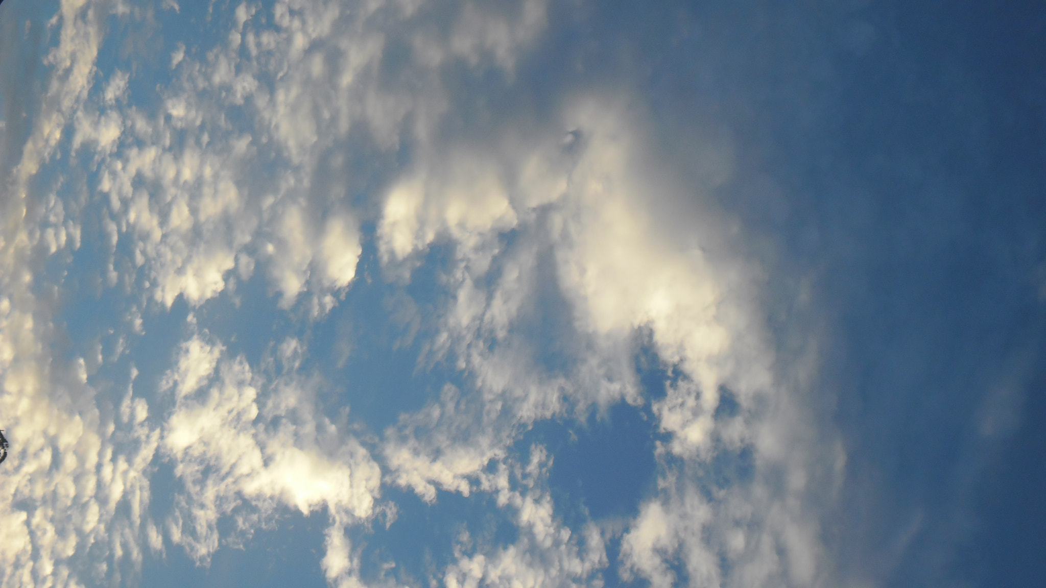 Samsung ES80/ ES81 sample photo. Sky iii photography