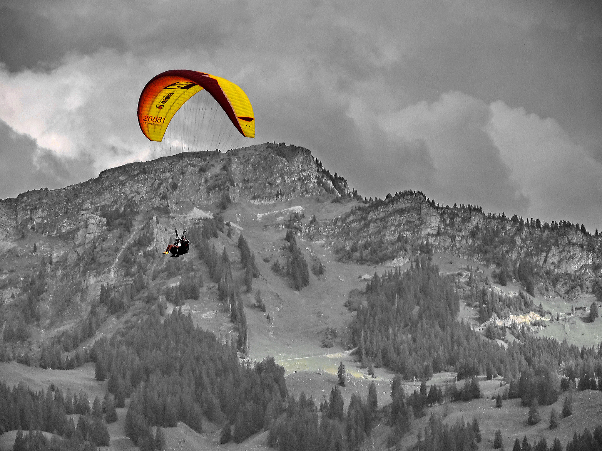Sony Cyber-shot DSC-HX7V sample photo. Interlaken switzerland photography