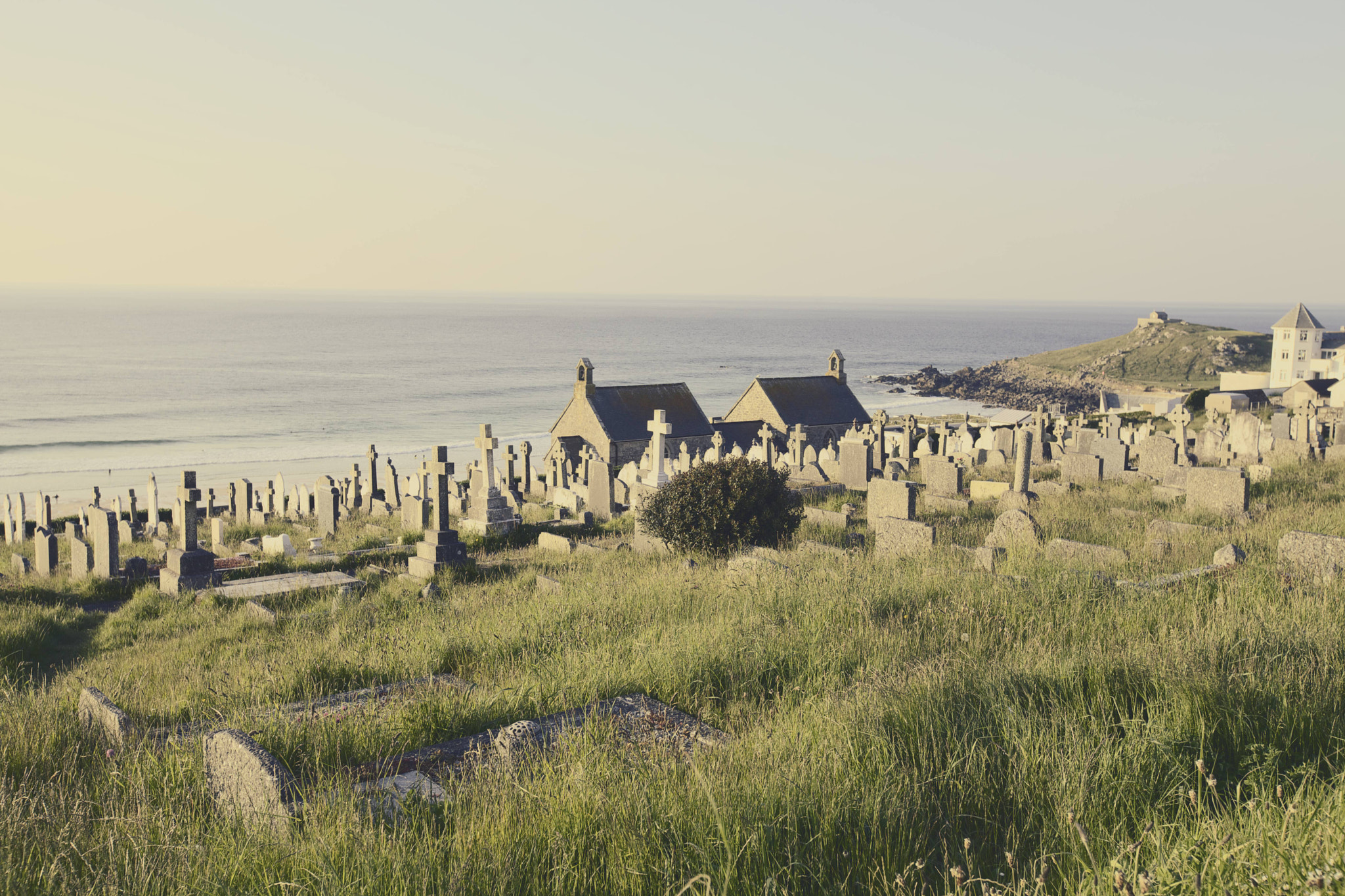 16.0 - 35.0 mm sample photo. Old cemetery in st.ives, cornwall, uk photography
