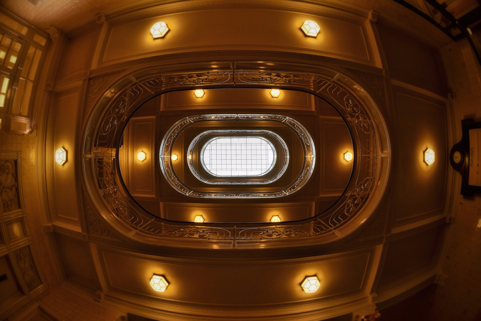 Nikon AF DX Fisheye-Nikkor 10.5mm F2.8G ED sample photo. Asia haus photography