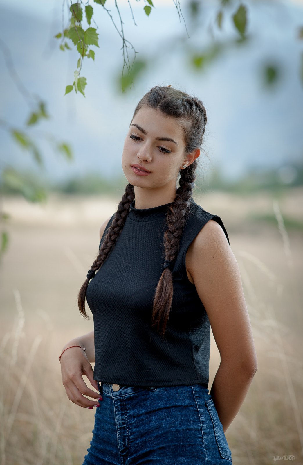 Sony Sonnar T* 135mm F1.8 ZA sample photo. Kari photography