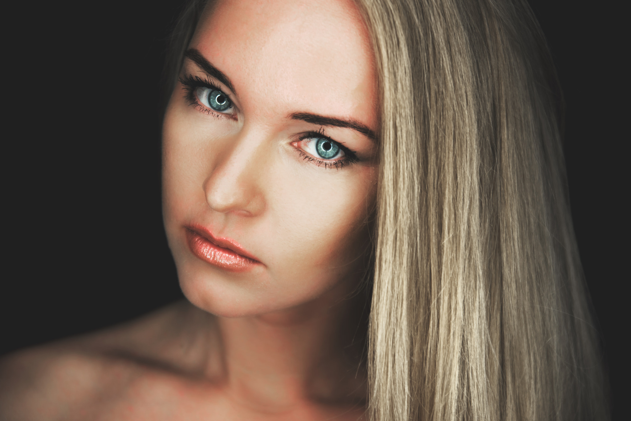 Nikon AF Nikkor 24-85mm F2.8-4D IF sample photo. Portrait - tatiana photography