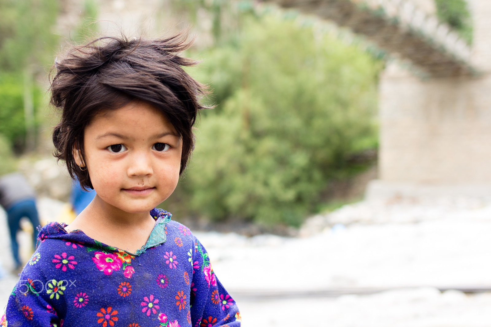 Canon EOS 60D + Canon EF 35mm F2 IS USM sample photo. Little girl photography