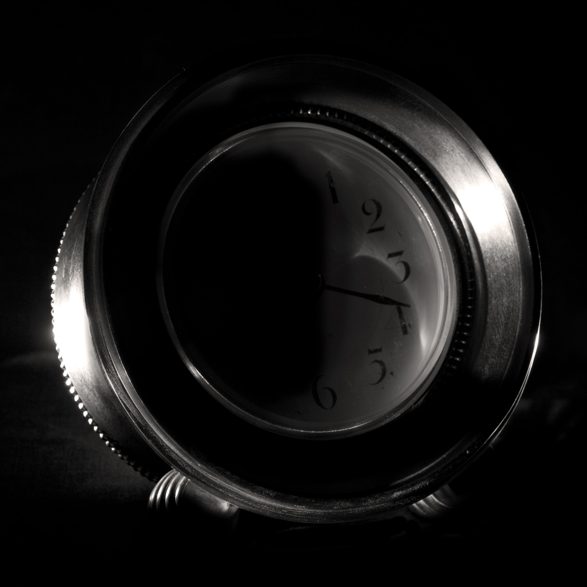 Sigma 18-125mm f/3.5-5.6 DC IF ASP sample photo. Clock photography