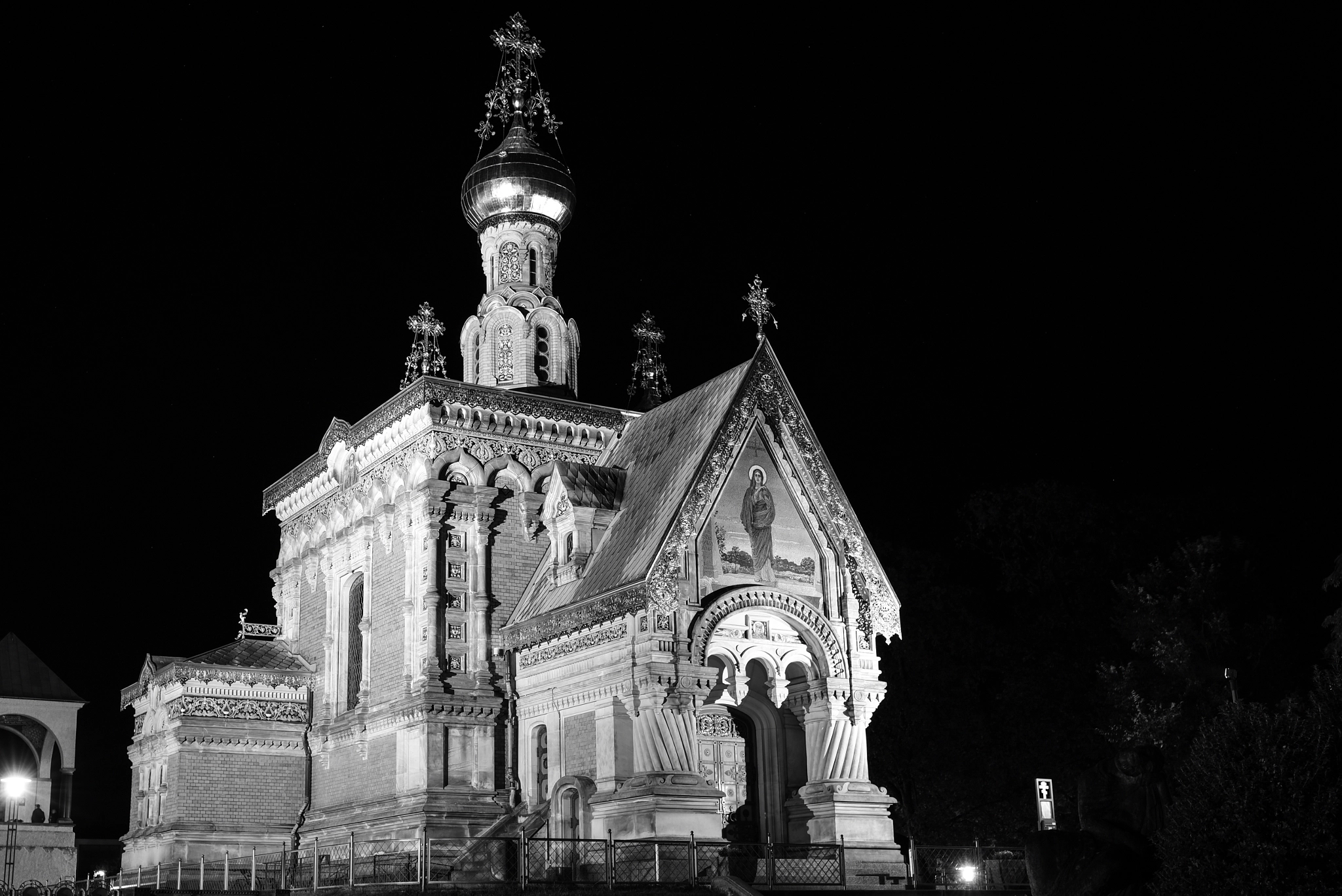 Nikon D750 + Tamron SP 35mm F1.8 Di VC USD sample photo. Russische kapelle darmstadt photography