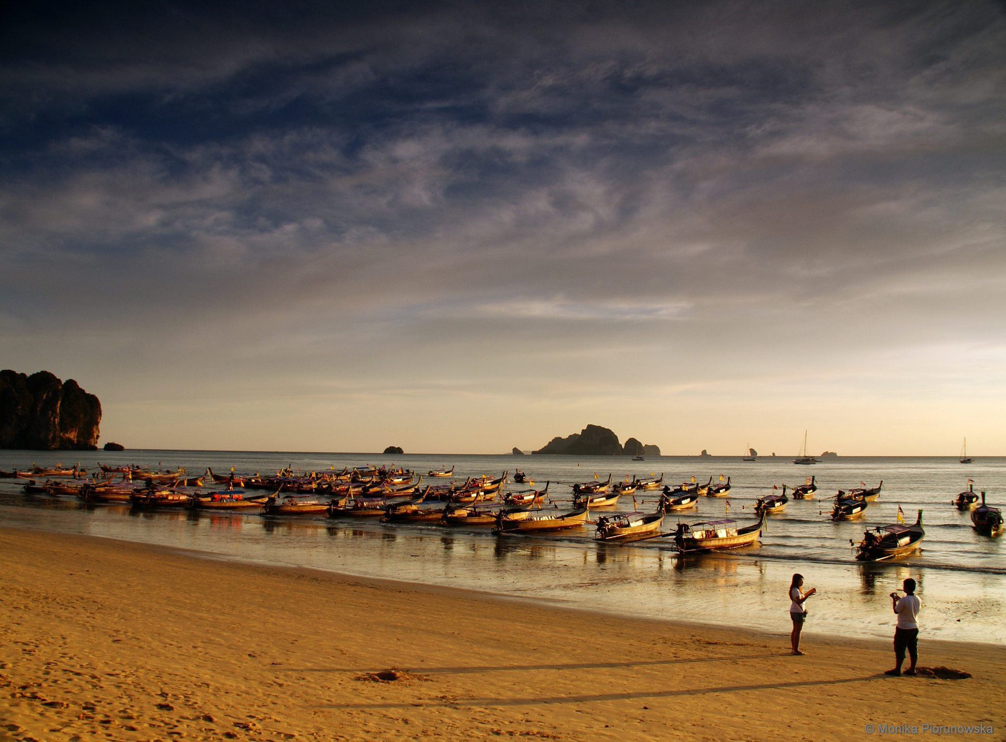 Sony Alpha DSLR-A300 sample photo. In ao nang photography