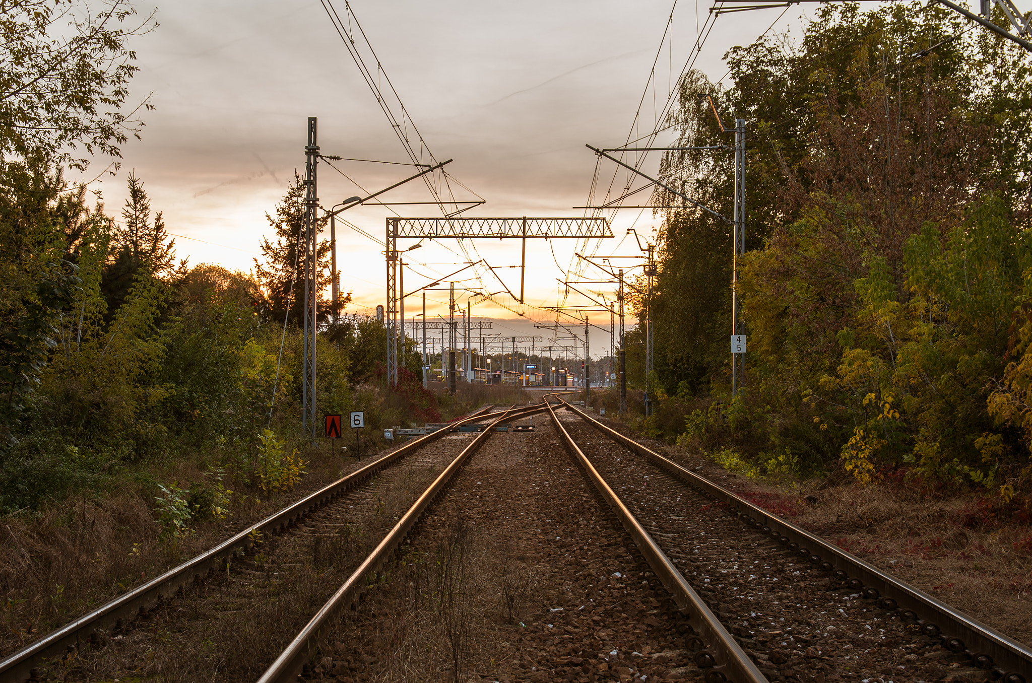 Sigma 17-50mm F2.8 EX DC HSM sample photo. Rails photography