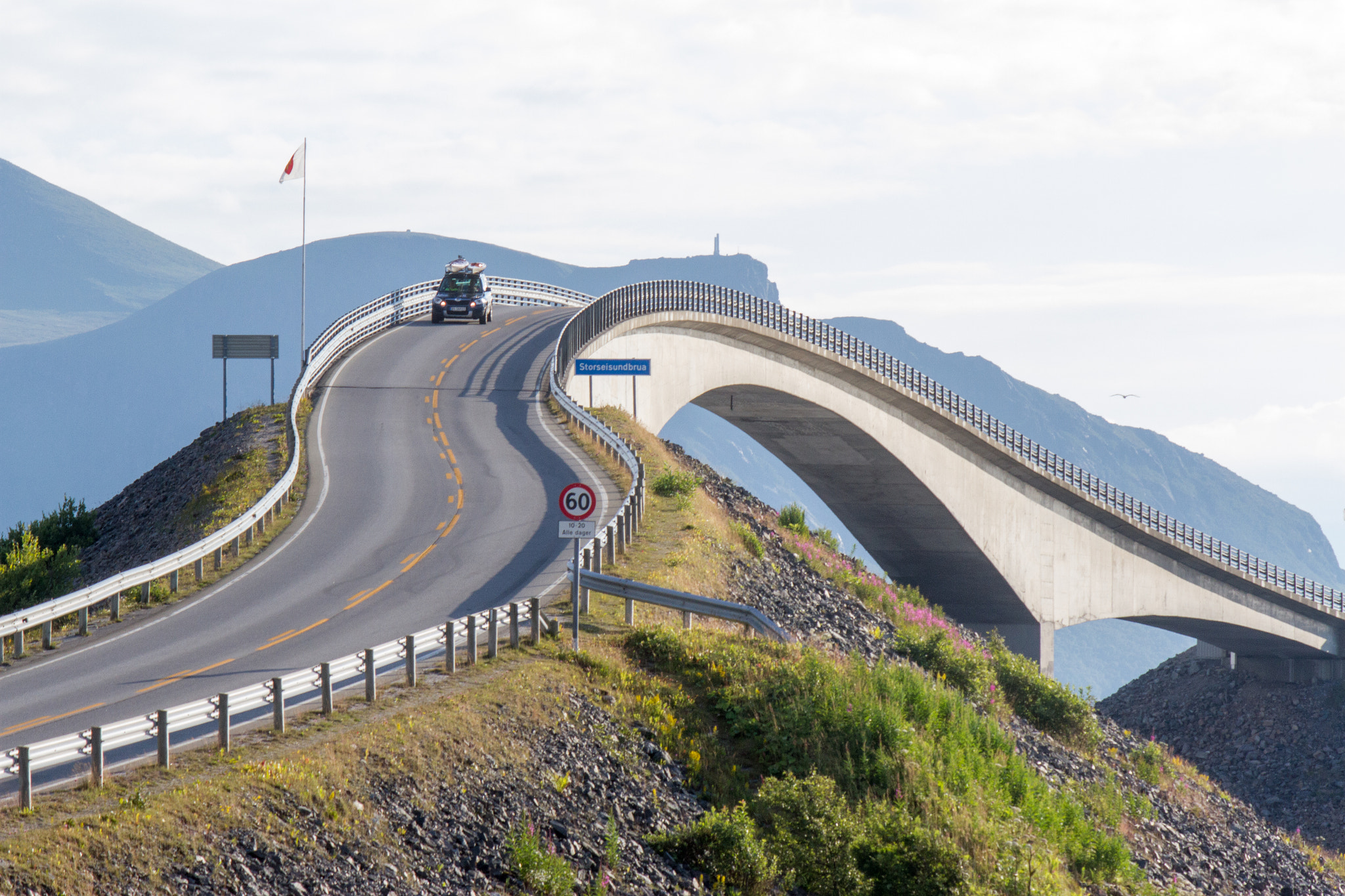 Canon EF-S 55-250mm F4-5.6 IS sample photo. Atlantic ocean road photography