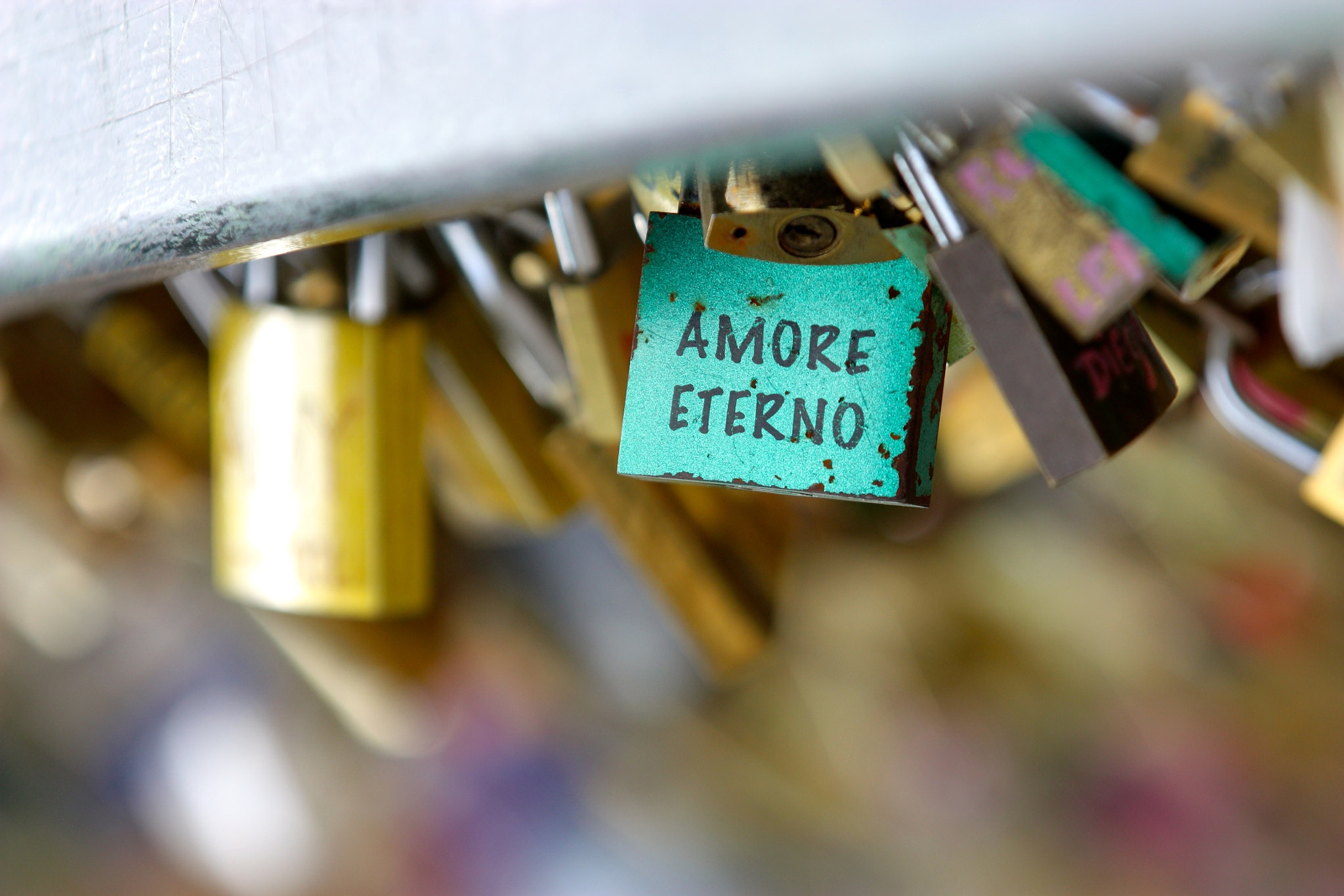 Canon EOS 450D (EOS Rebel XSi / EOS Kiss X2) sample photo. Paris, france {eternal love} photography