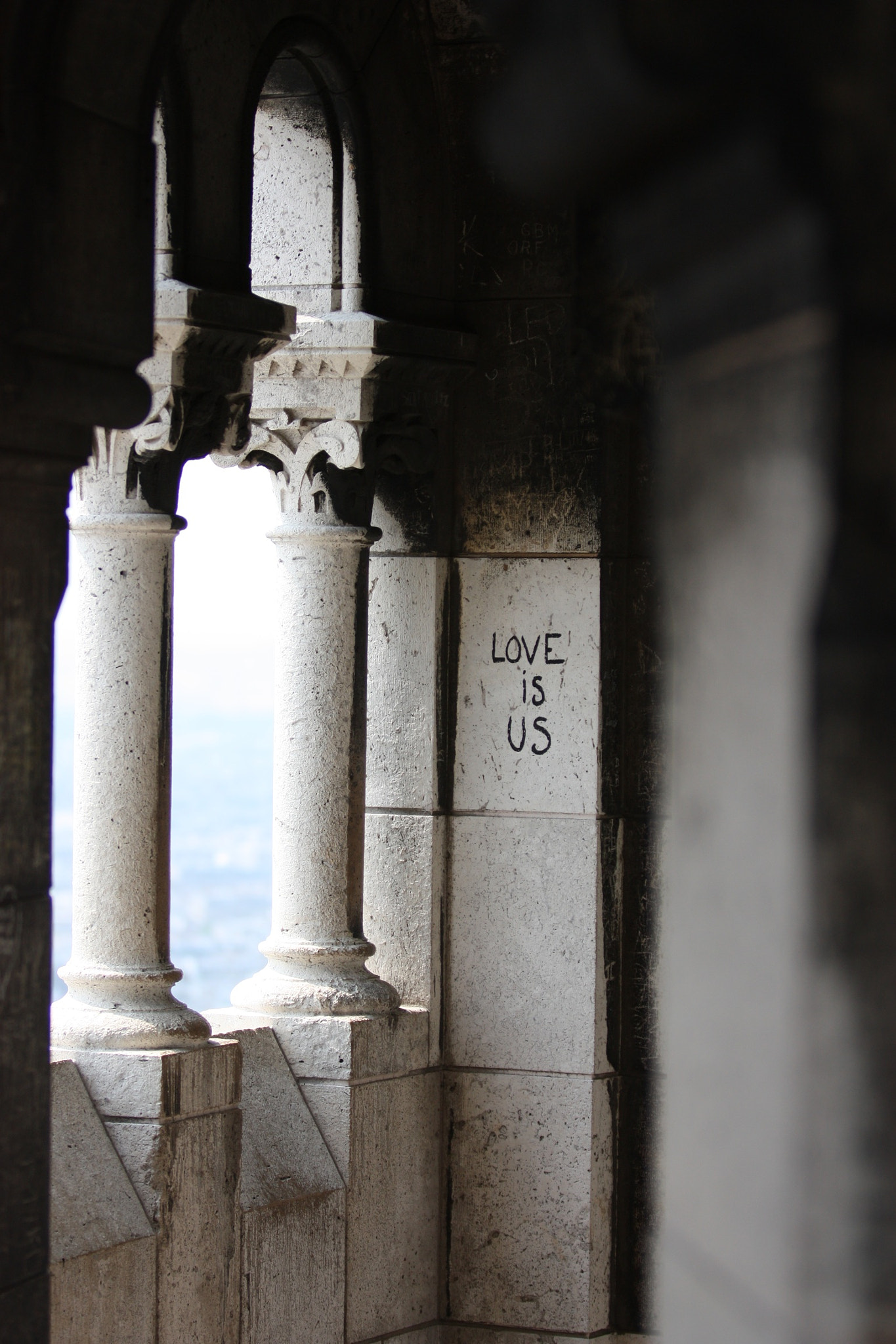 Canon EOS 450D (EOS Rebel XSi / EOS Kiss X2) sample photo. Paris, france - "love is us" photography