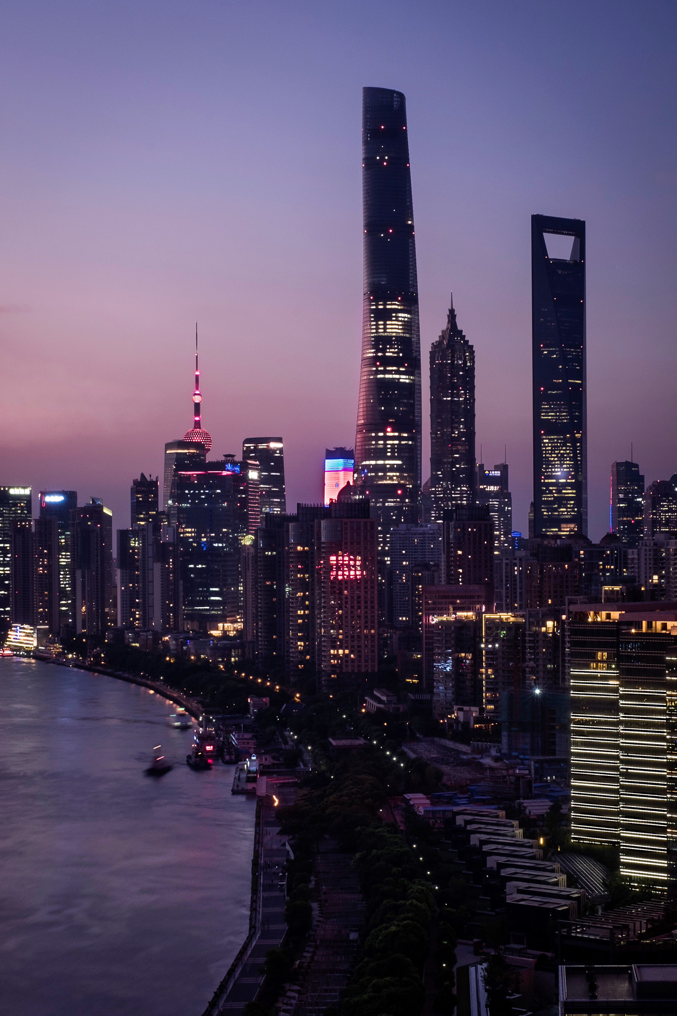 Fujifilm X-T10 + Fujifilm XF 16-55mm F2.8 R LM WR sample photo. Pink sunset photography