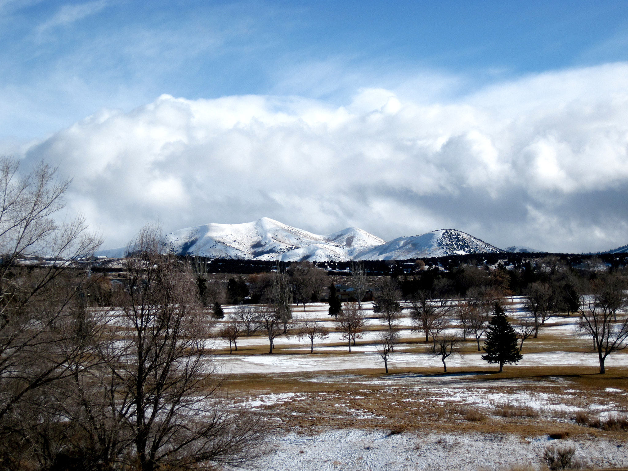 Canon PowerShot A1100 IS sample photo. Winter mountains photography