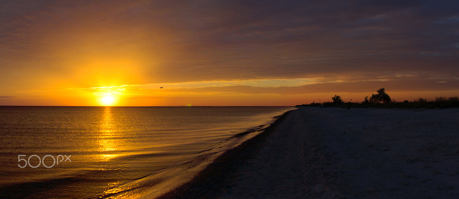 Canon EF 24-85mm F3.5-4.5 USM sample photo. Sunset panorama photography