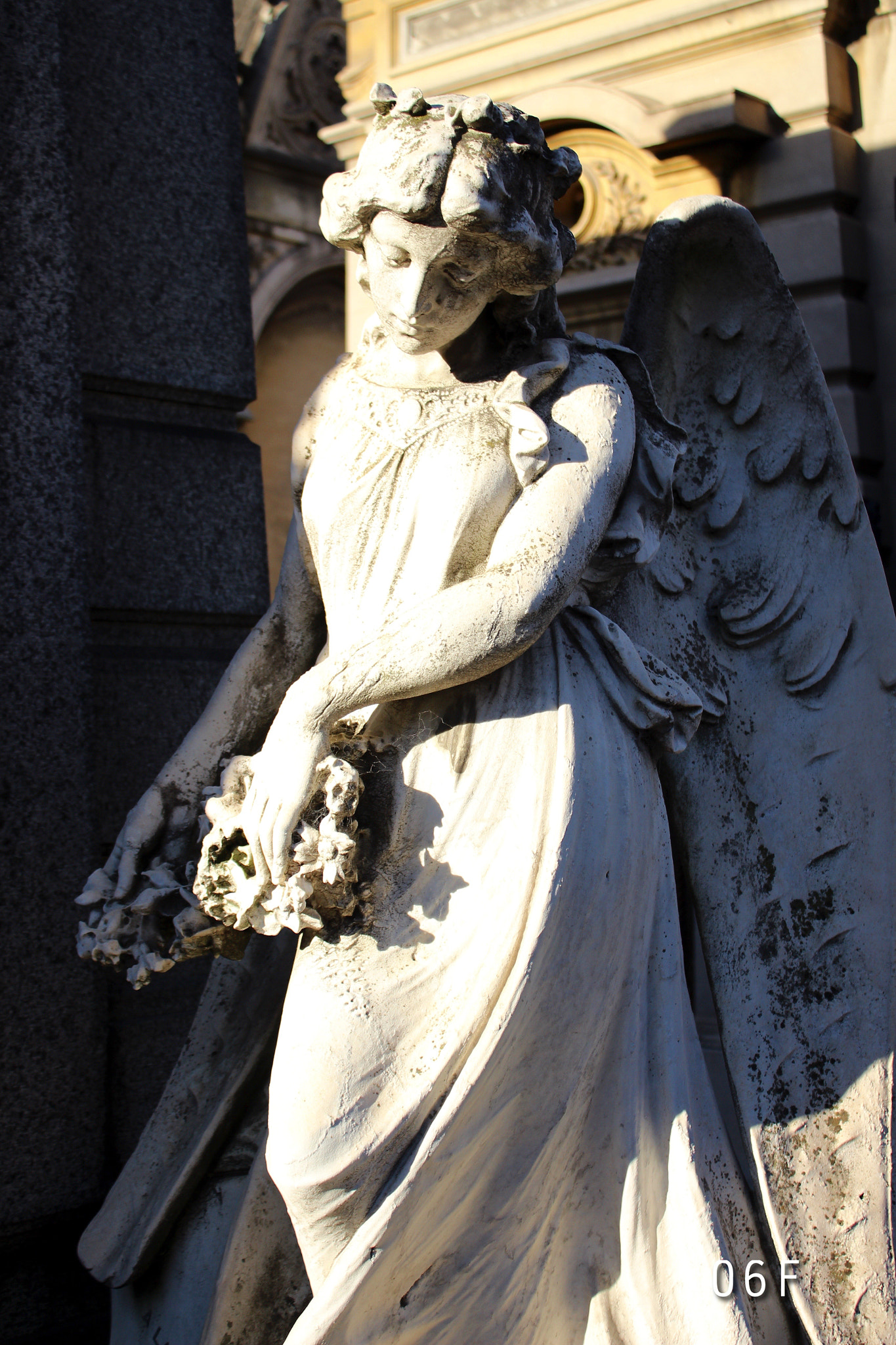 Canon EF-S 18-55mm F3.5-5.6 IS sample photo. Cementerio de la recoleta photography