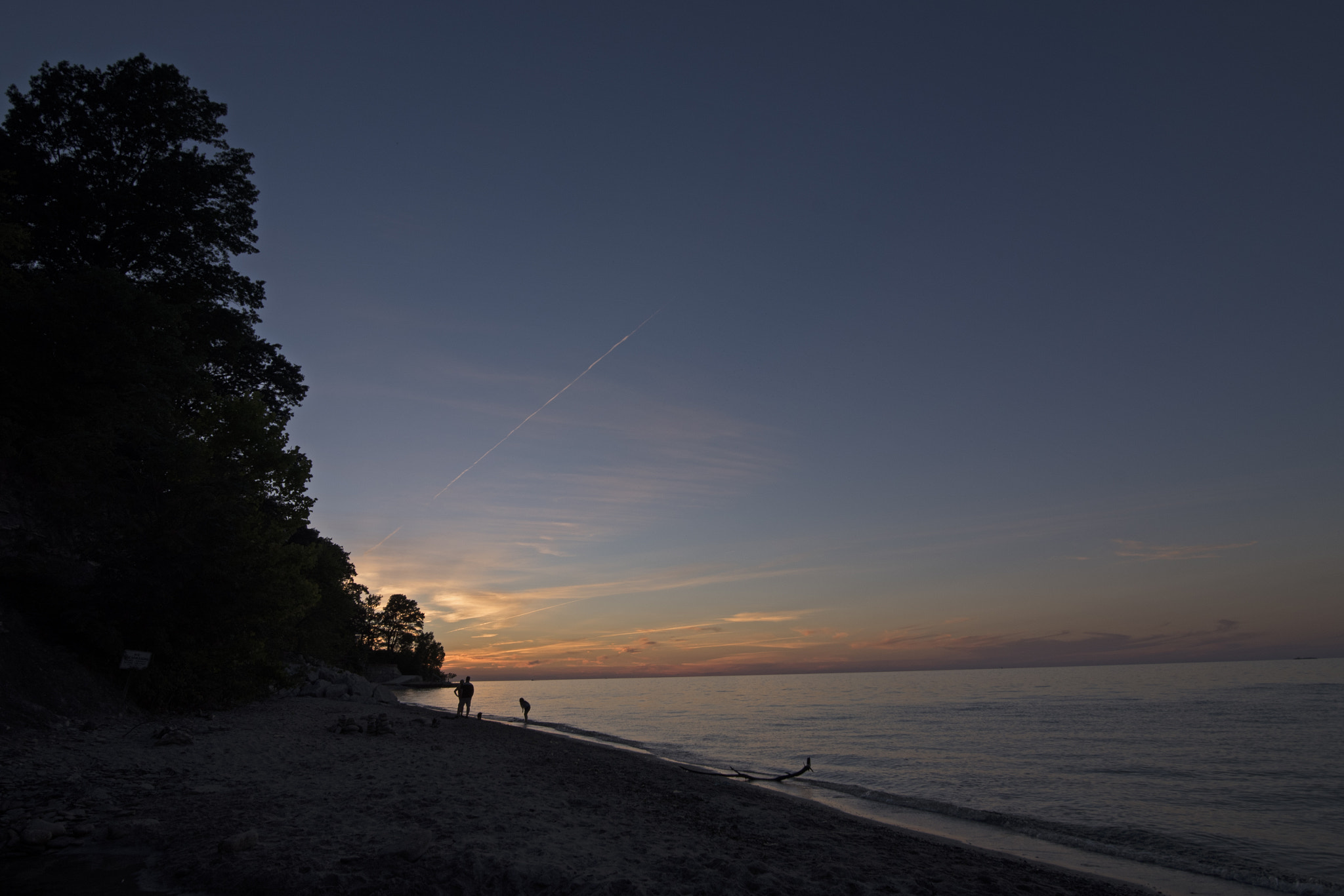 Nikon D750 + Tokina AT-X 16-28mm F2.8 Pro FX sample photo. Sunset, lake erie photography