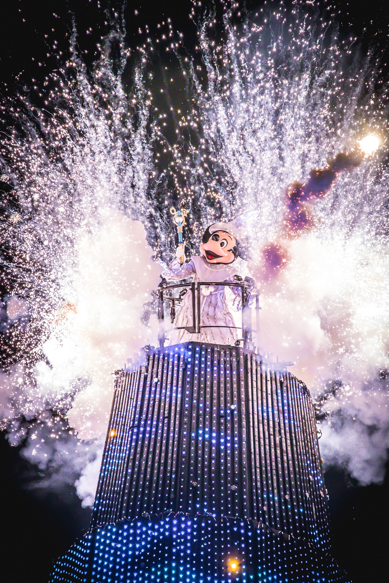 150-600mm F5-6.3 DG OS HSM | Contemporary 015 sample photo. Fantasmic photography