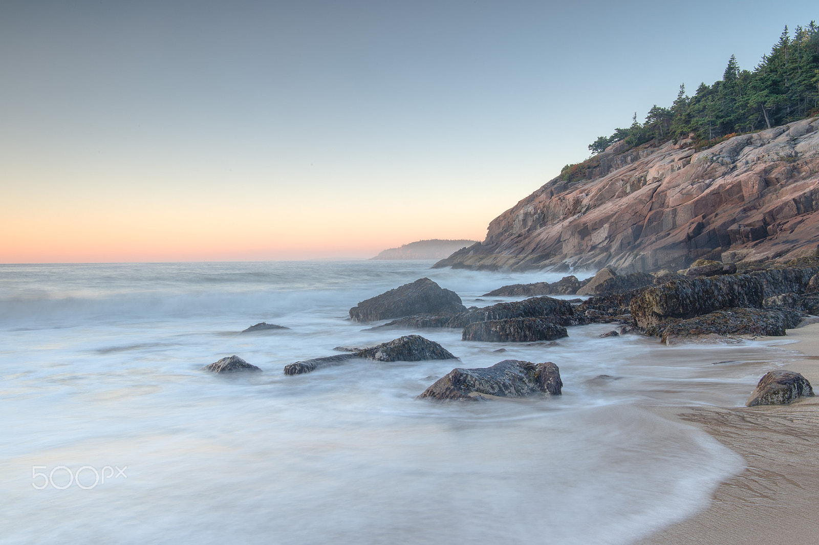 Nikon AF-S Nikkor 24-70mm F2.8E ED VR sample photo. Postcard greetings from sand beach photography