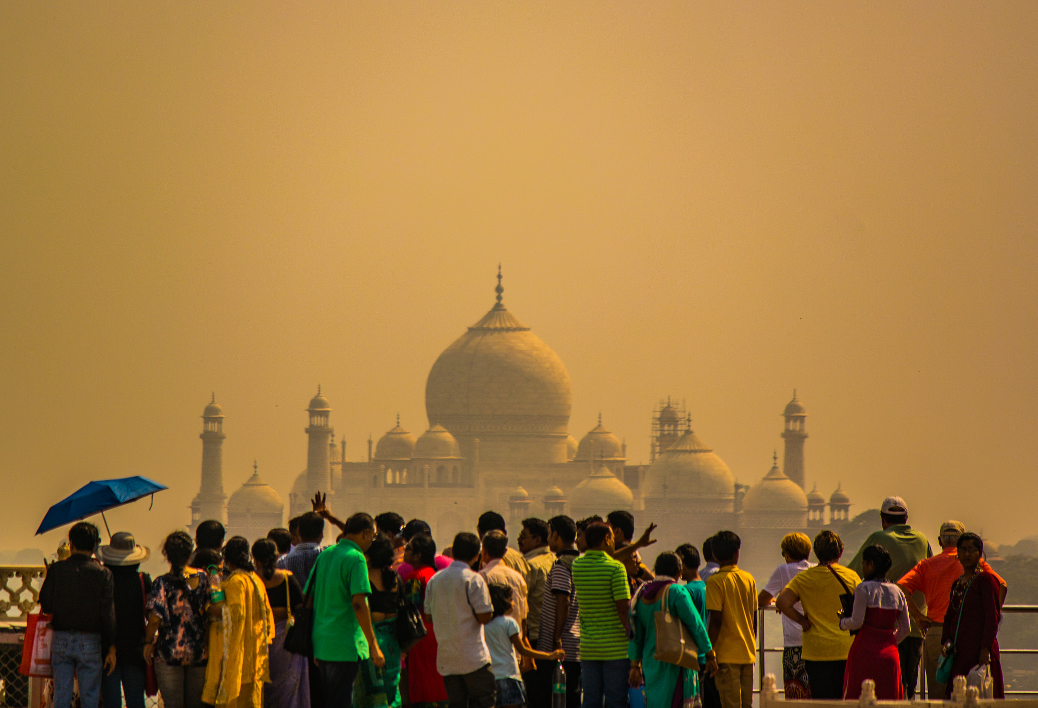 Samsung NX300 + Samsung NX 50-200mm F4-5.6 ED OIS sample photo. Taj mahal! photography