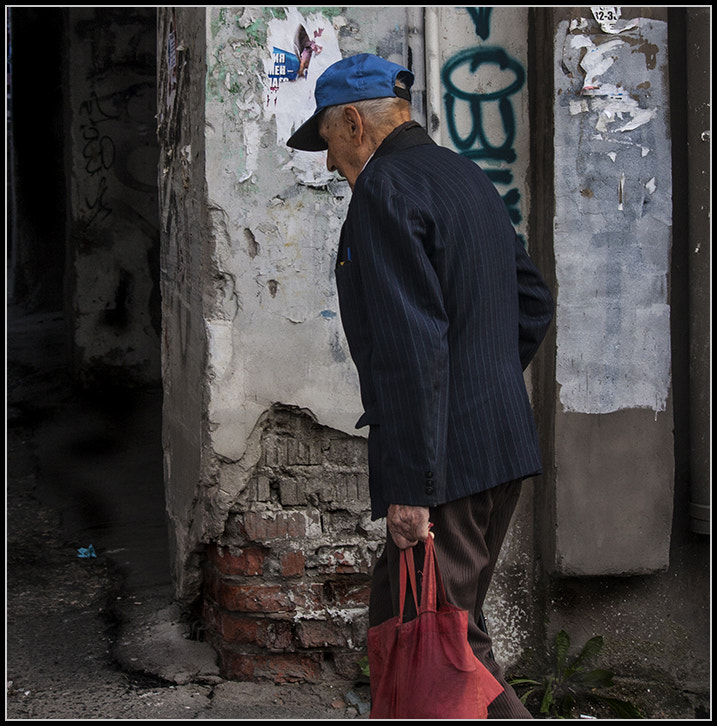Canon EF-S 55-250mm F4-5.6 IS sample photo. ....... photography