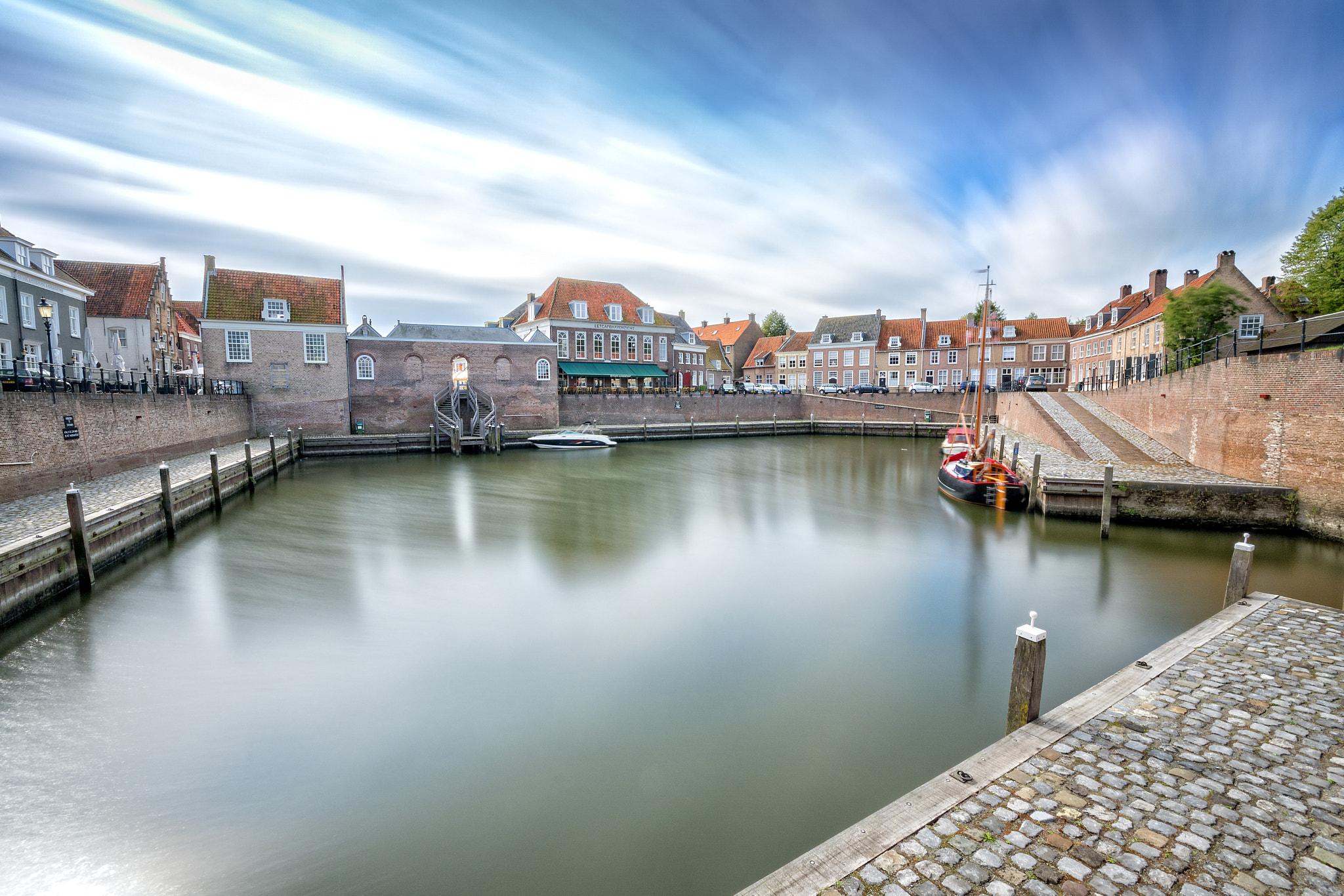 Sigma AF 10-20mm F4-5.6 EX DC sample photo. Heusden, the netherlands photography