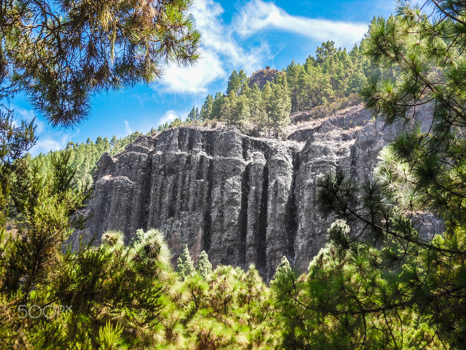 Samsung WB550, WB560 / VLUU WB550 /  HZ15W sample photo. Tenerife orotava pillars photography