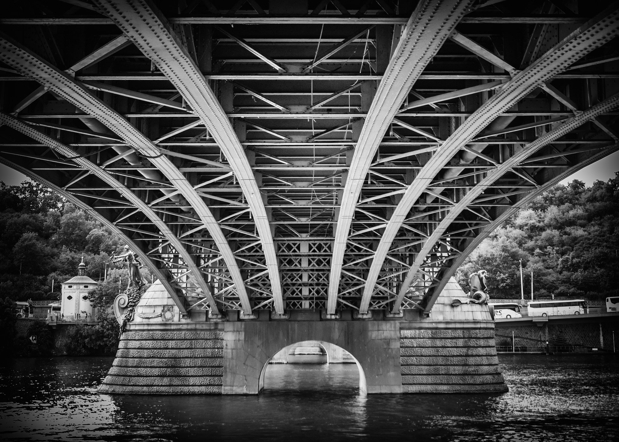 Sony SLT-A58 sample photo. Under the bridge  photography