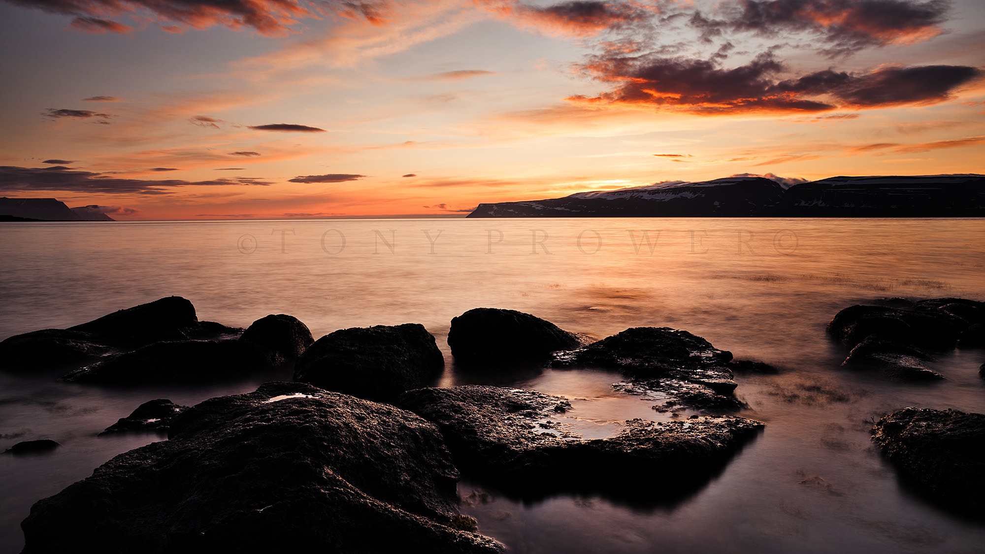 Canon EF 24mm f/1.4L sample photo. Isafjardardjup photography