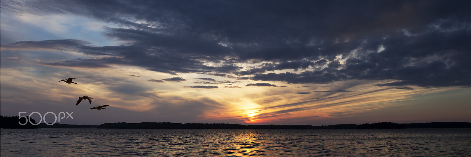 Canon EOS 6D + EF28-70mm f/2.8L USM sample photo. Panoraama, sunset photography