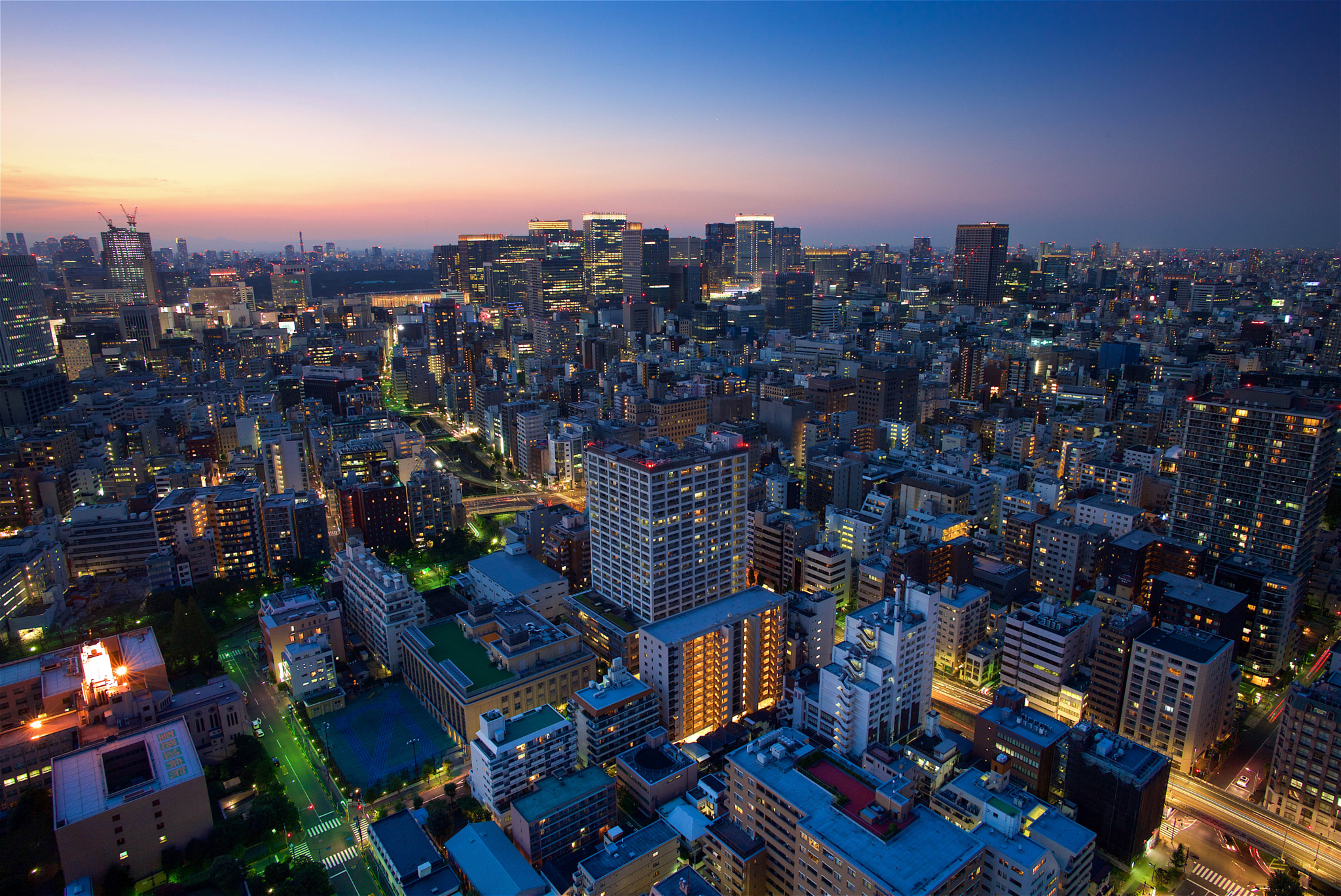 Leica Summilux-M 21mm F1.4 Asph sample photo. Tokyo city photography