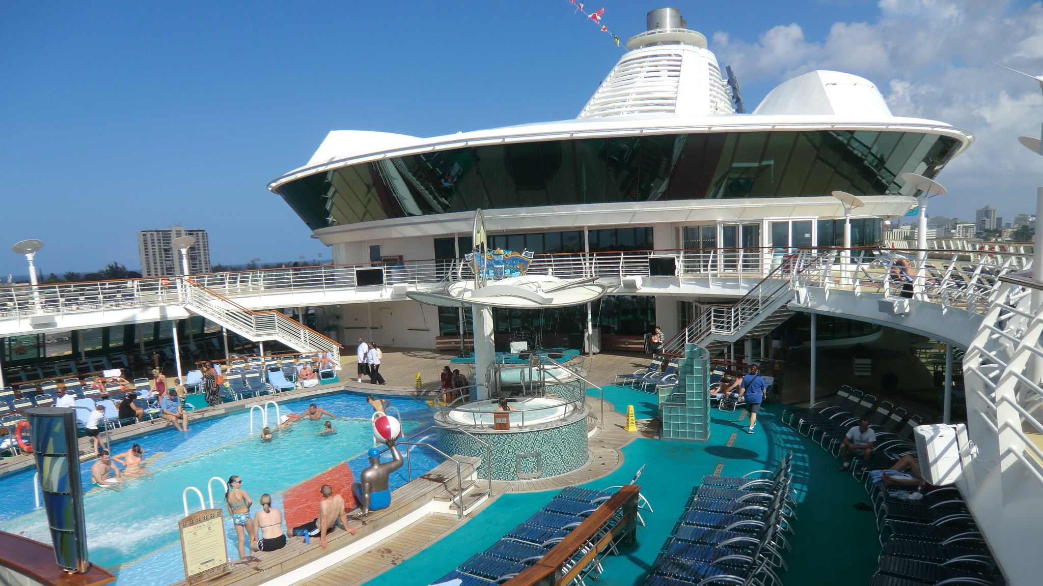 CASIO EX-H15 sample photo. Jewel of the seas photography