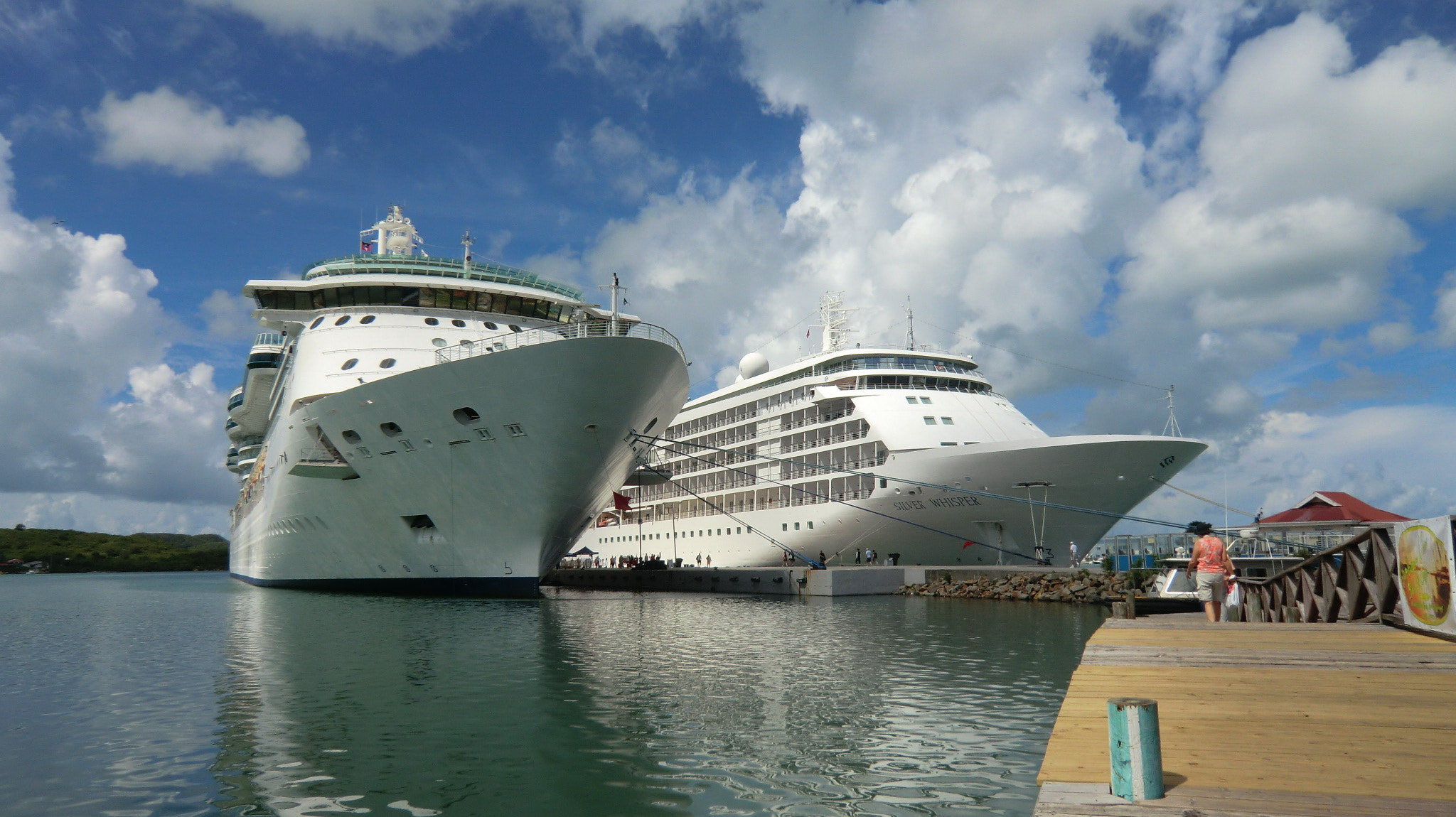 CASIO EX-H15 sample photo. Jewel of the seas photography
