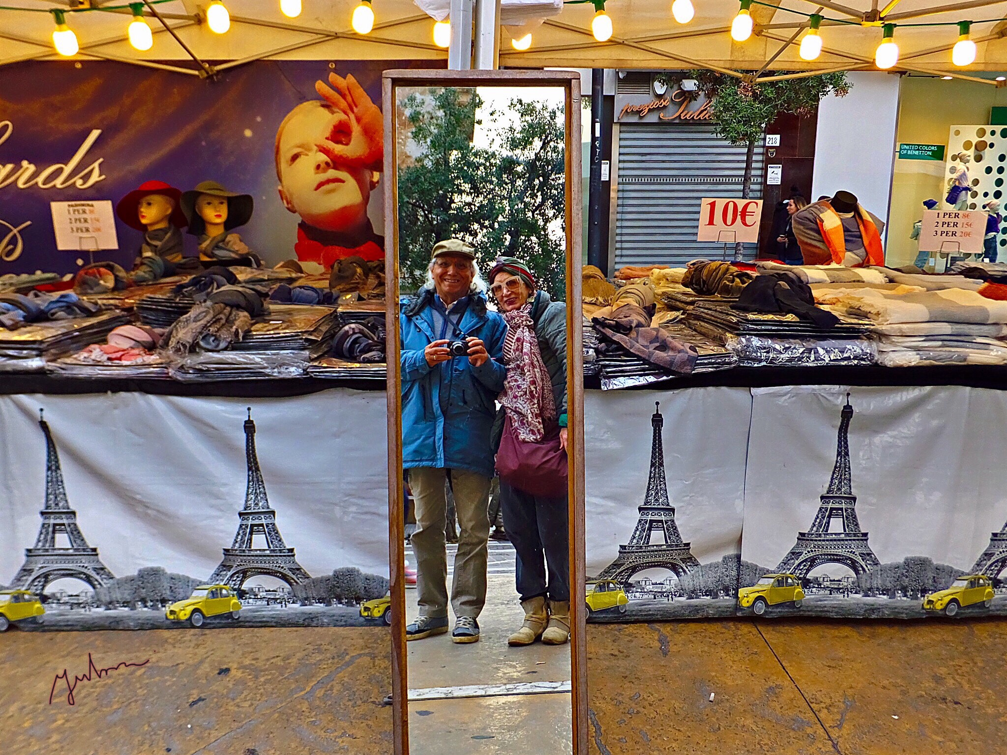 Fujifilm FinePix F900EXR sample photo. Selfie in the mirror to the french market photography
