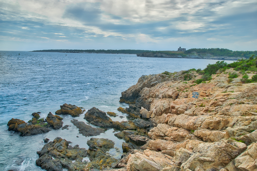 Sony a7 II + Sony Vario Tessar T* FE 24-70mm F4 ZA OSS sample photo. Narragansett seascape photography