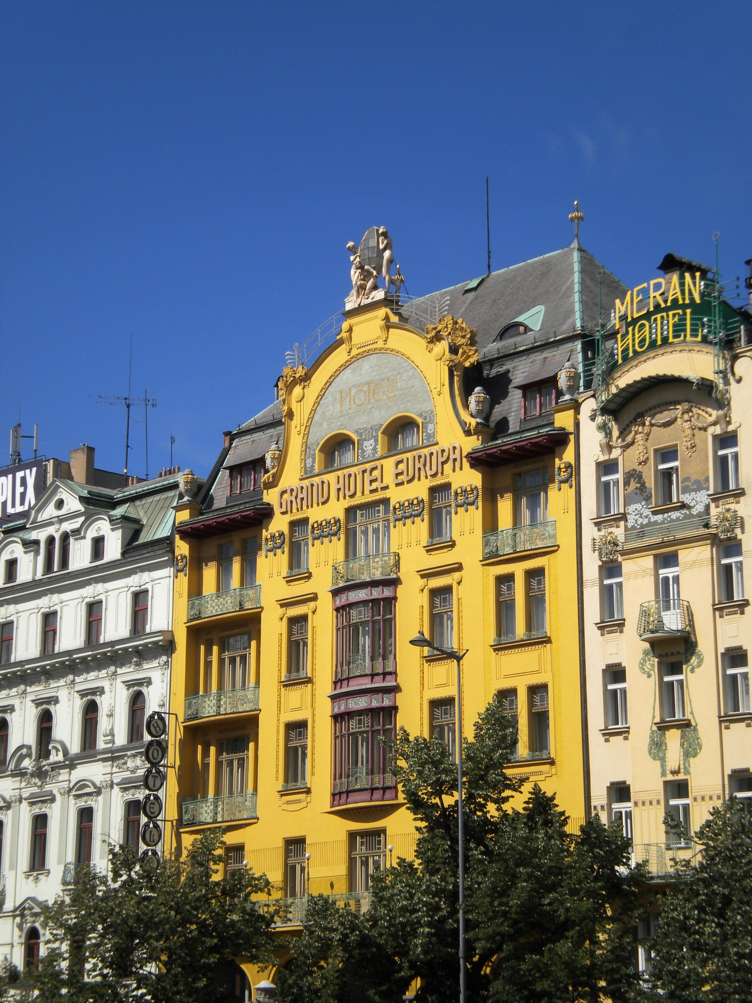 Nikon Coolpix S220 sample photo. Grand hotel europa - prague photography