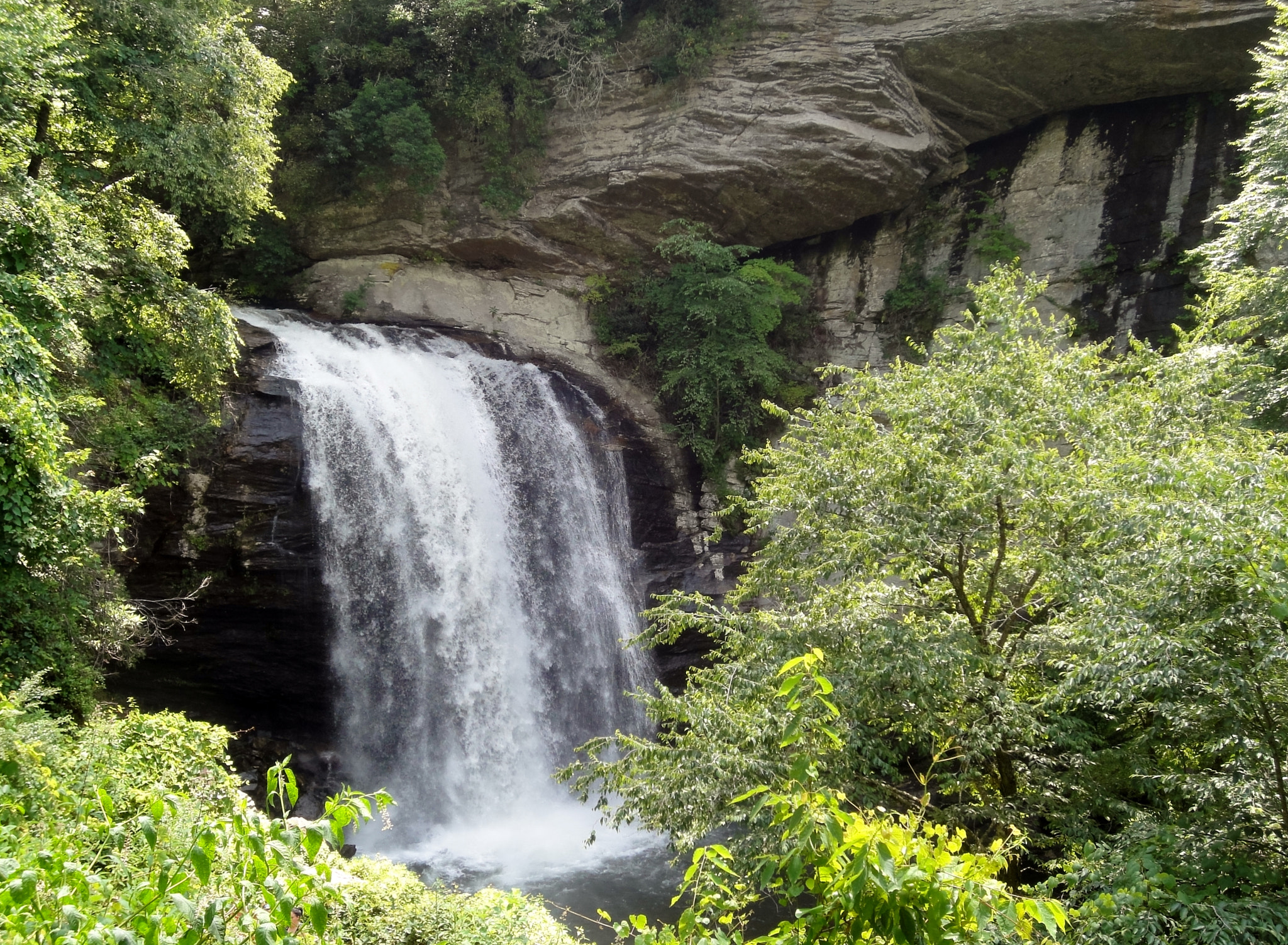 Sony Cyber-shot DSC-WX1 sample photo. Waterfall in smoky mountains photography