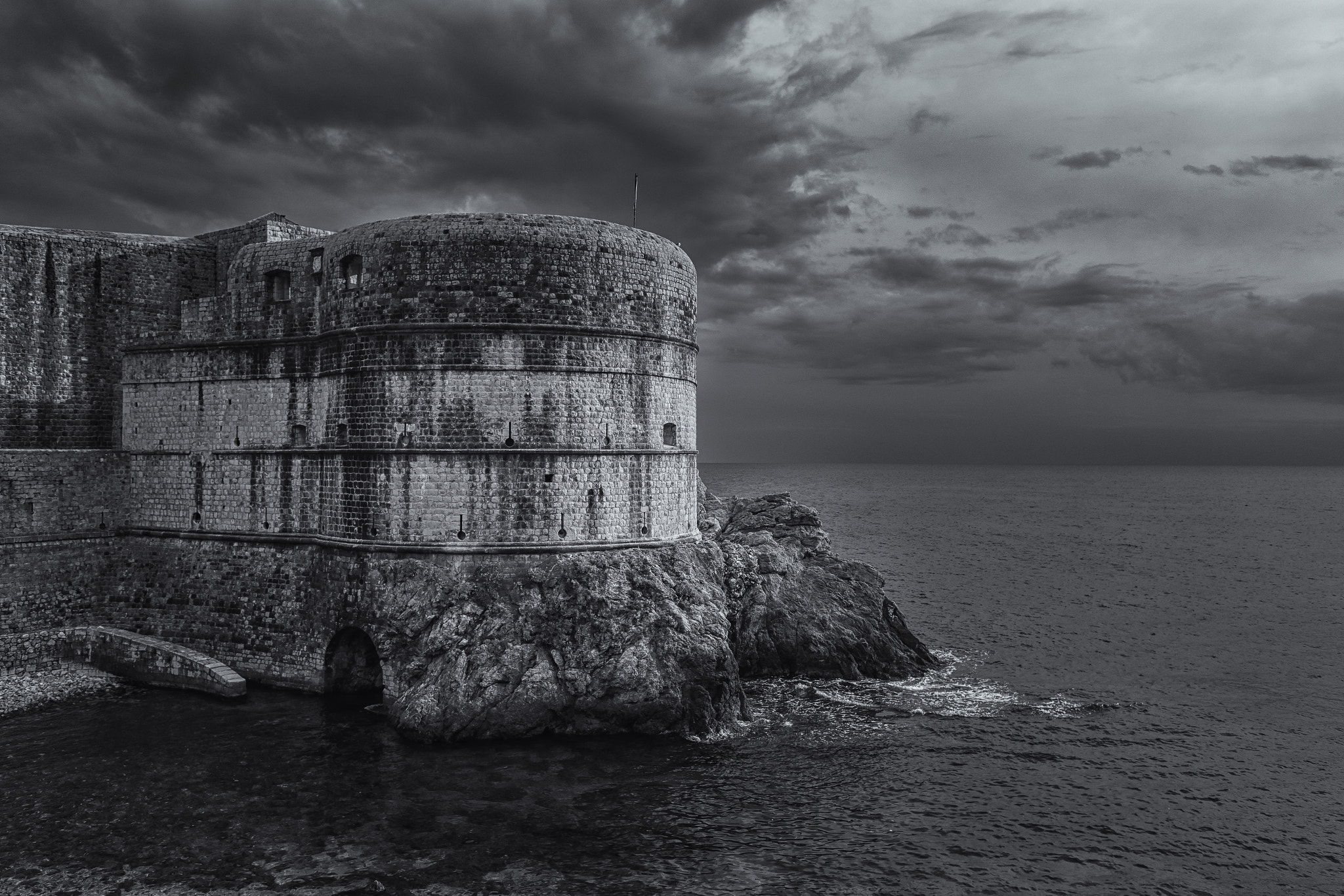 Canon EF 28mm F2.8 IS USM sample photo. Fort bokar photography