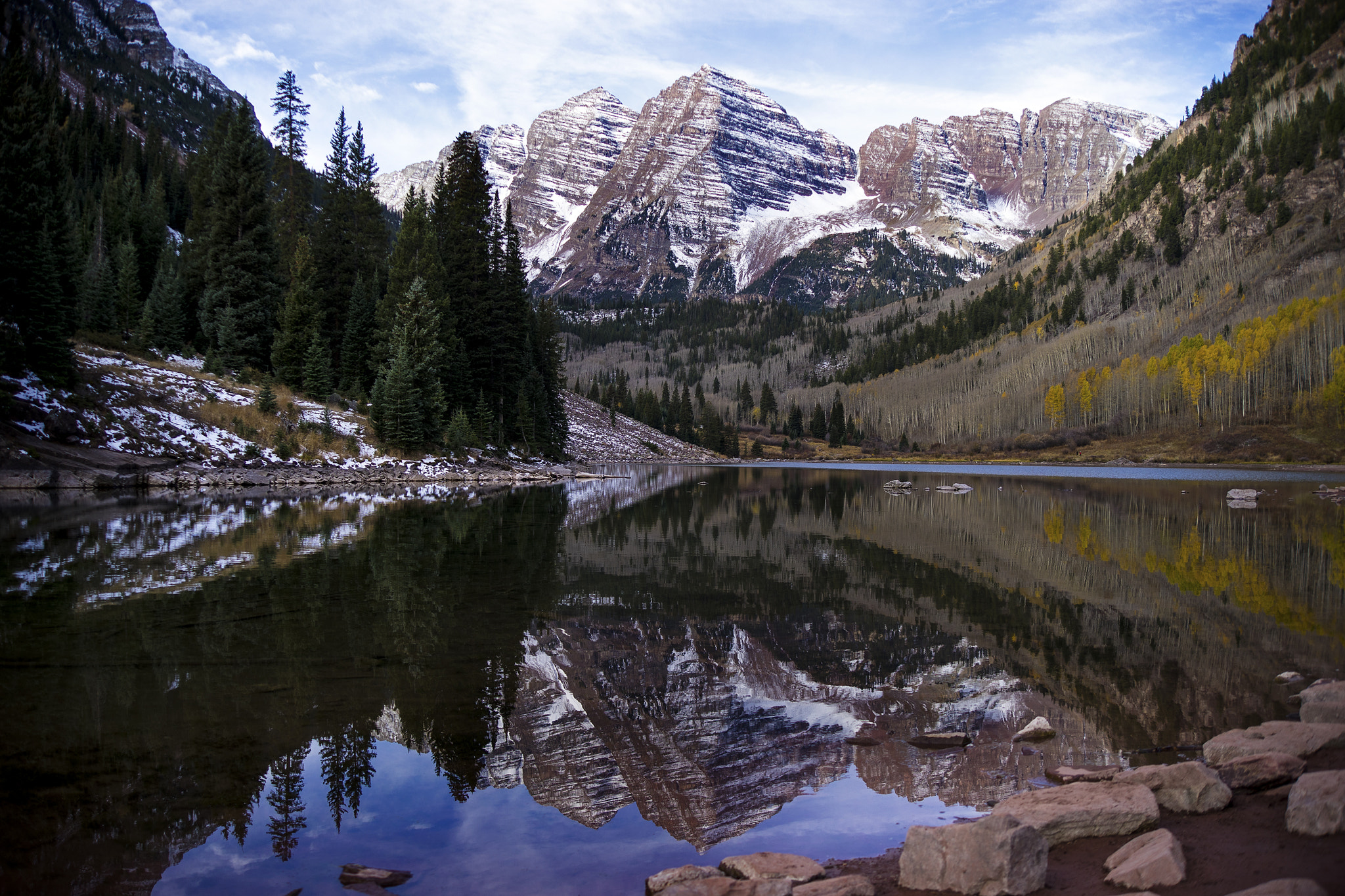 Sony a7 + 35-70mm F4 sample photo. Maroon bells  lake in the morning photography